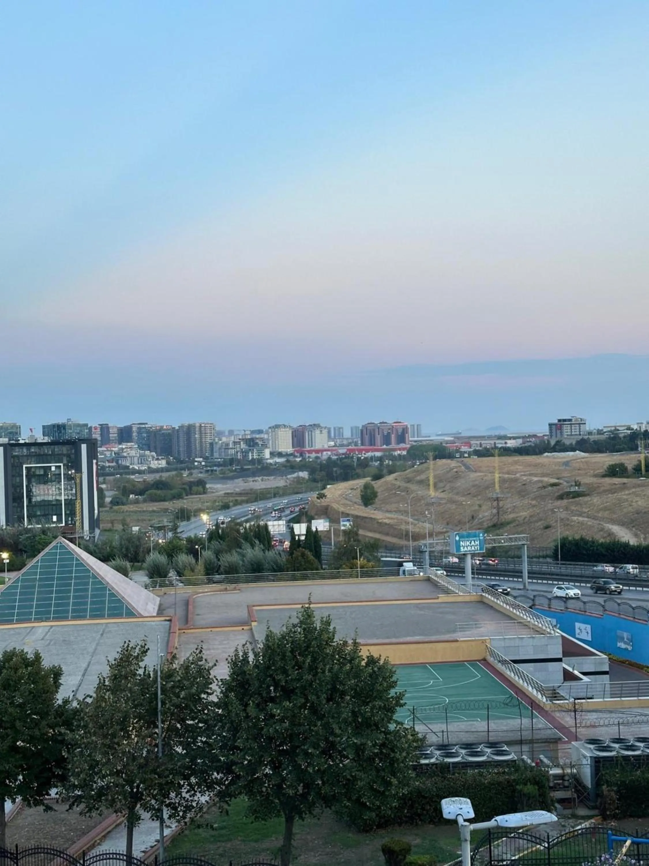 City view in Sahra Airport Hotel