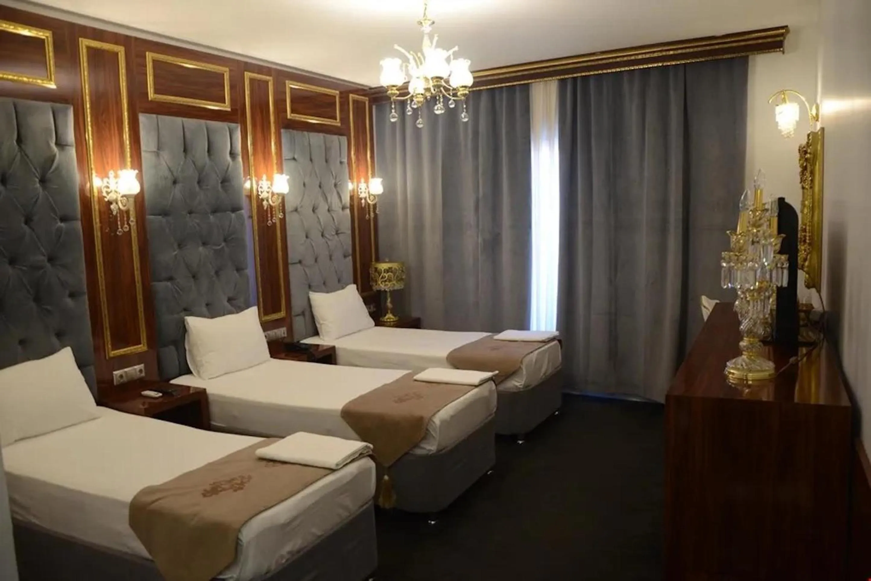 Bed in Sahra Airport Hotel