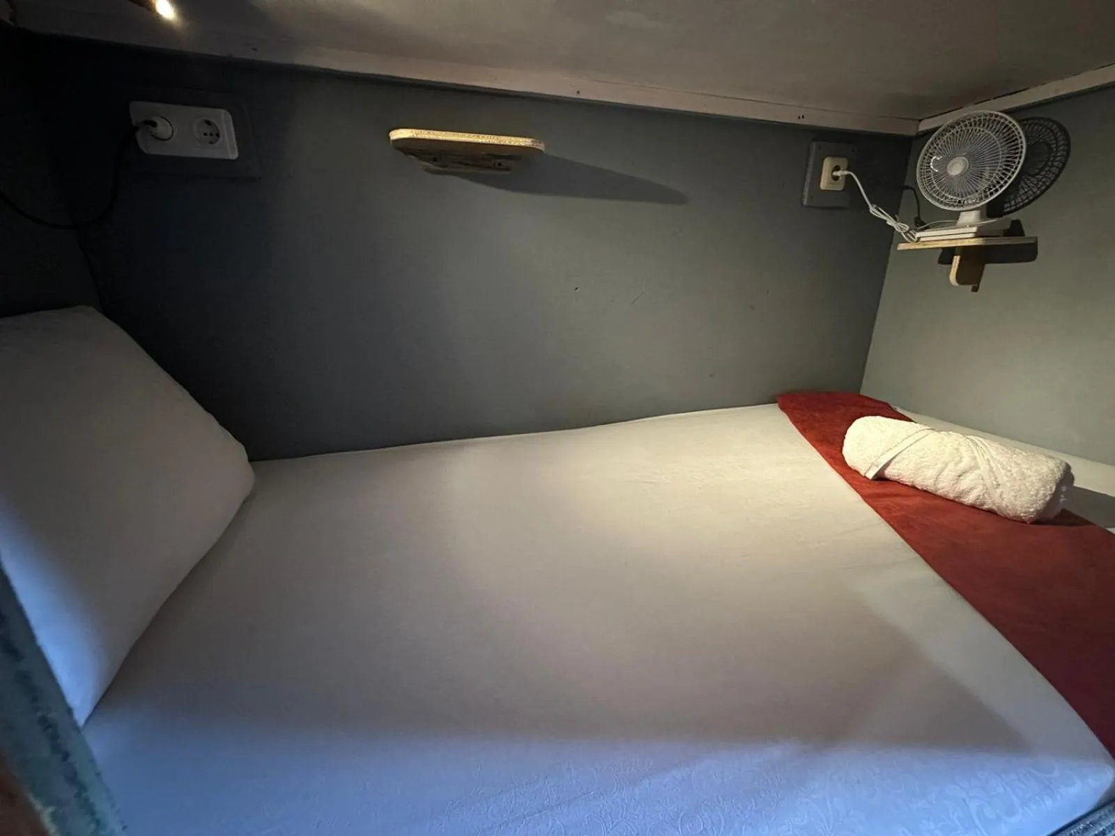 Bed in Khabita Beach Resort