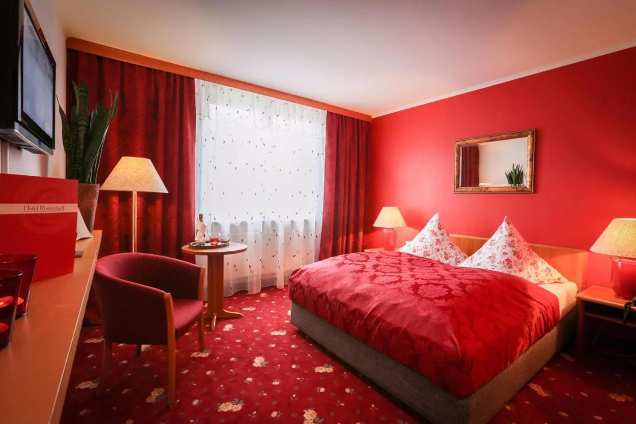 Photo of the whole room, Bed in Hotel Rosenstadt & Malxestube Restaurant