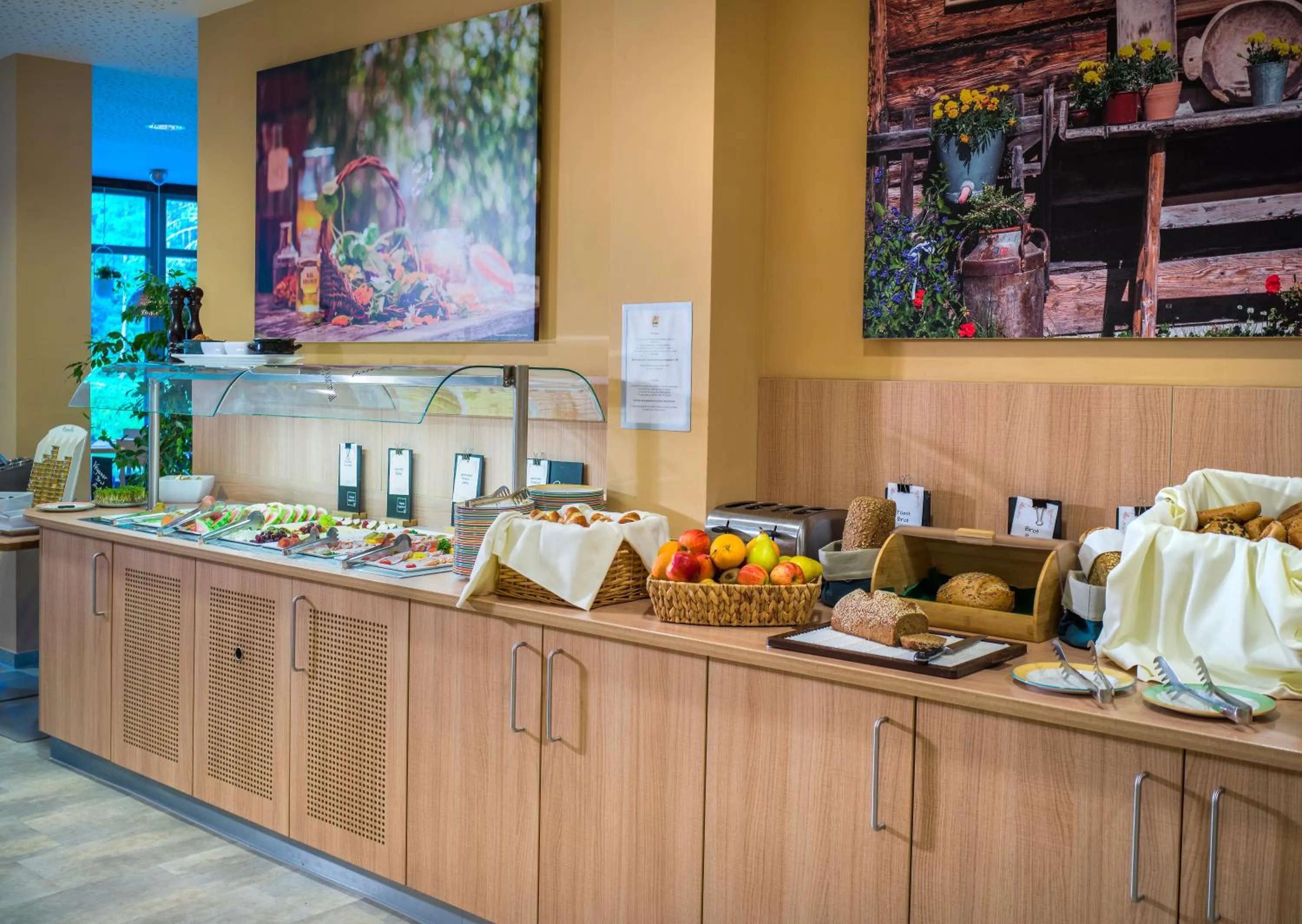 Breakfast in JUFA Hotel Altenmarkt-Zauchensee