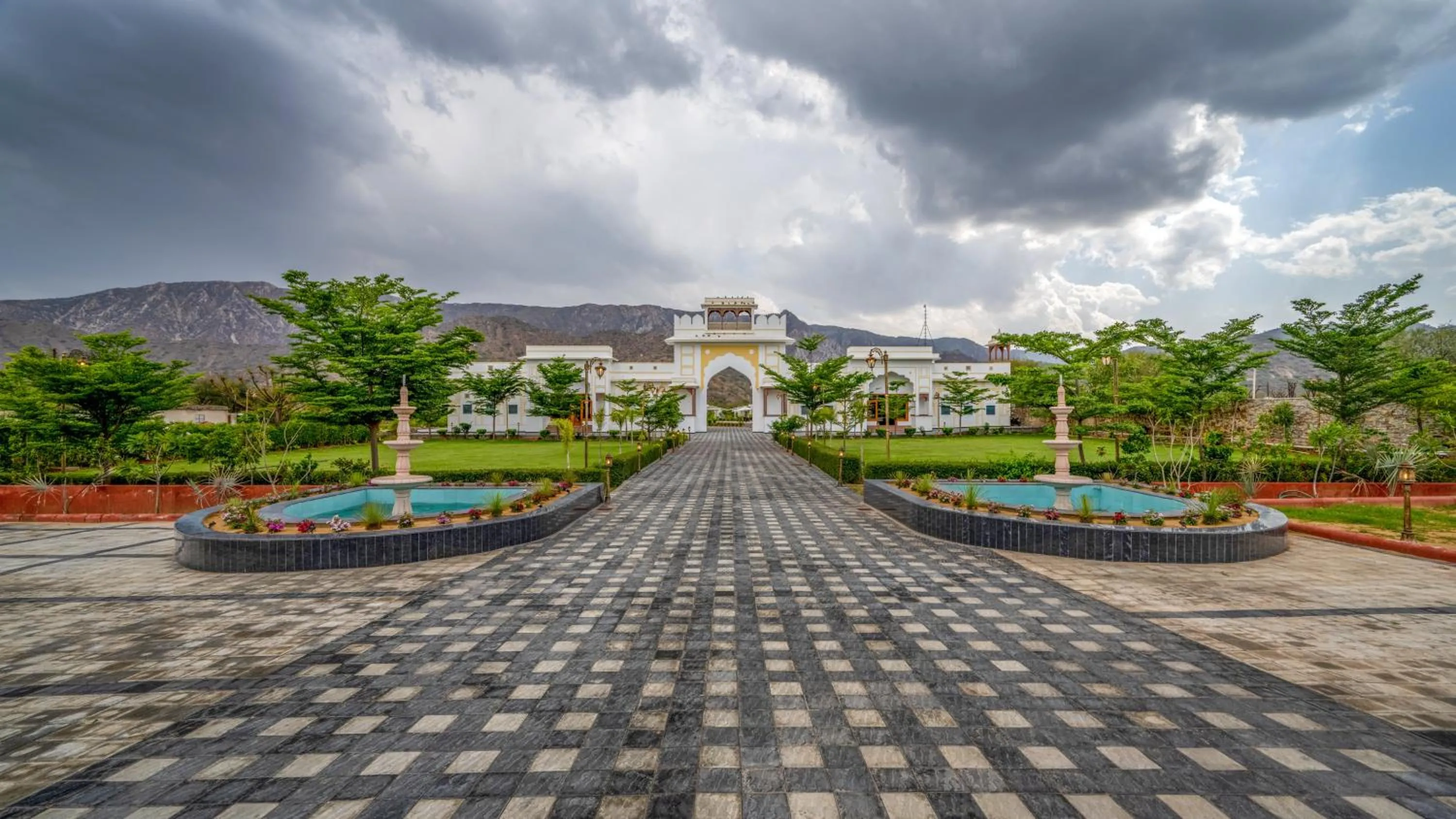 Hukamgarh - A Luxury Boutique Resort