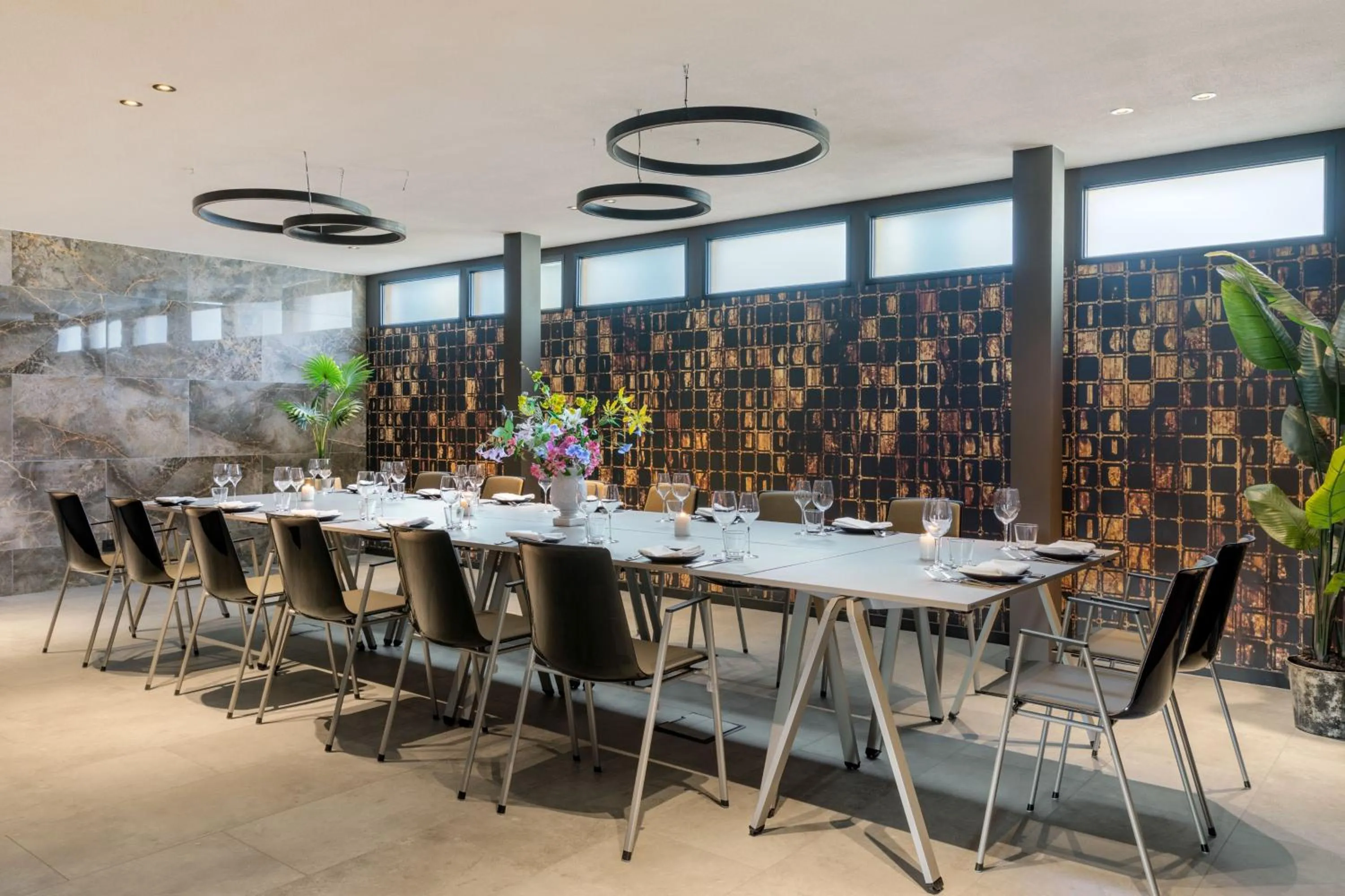 Meeting/conference room in Apollo Hotel Amsterdam, a Tribute Portfolio Hotel