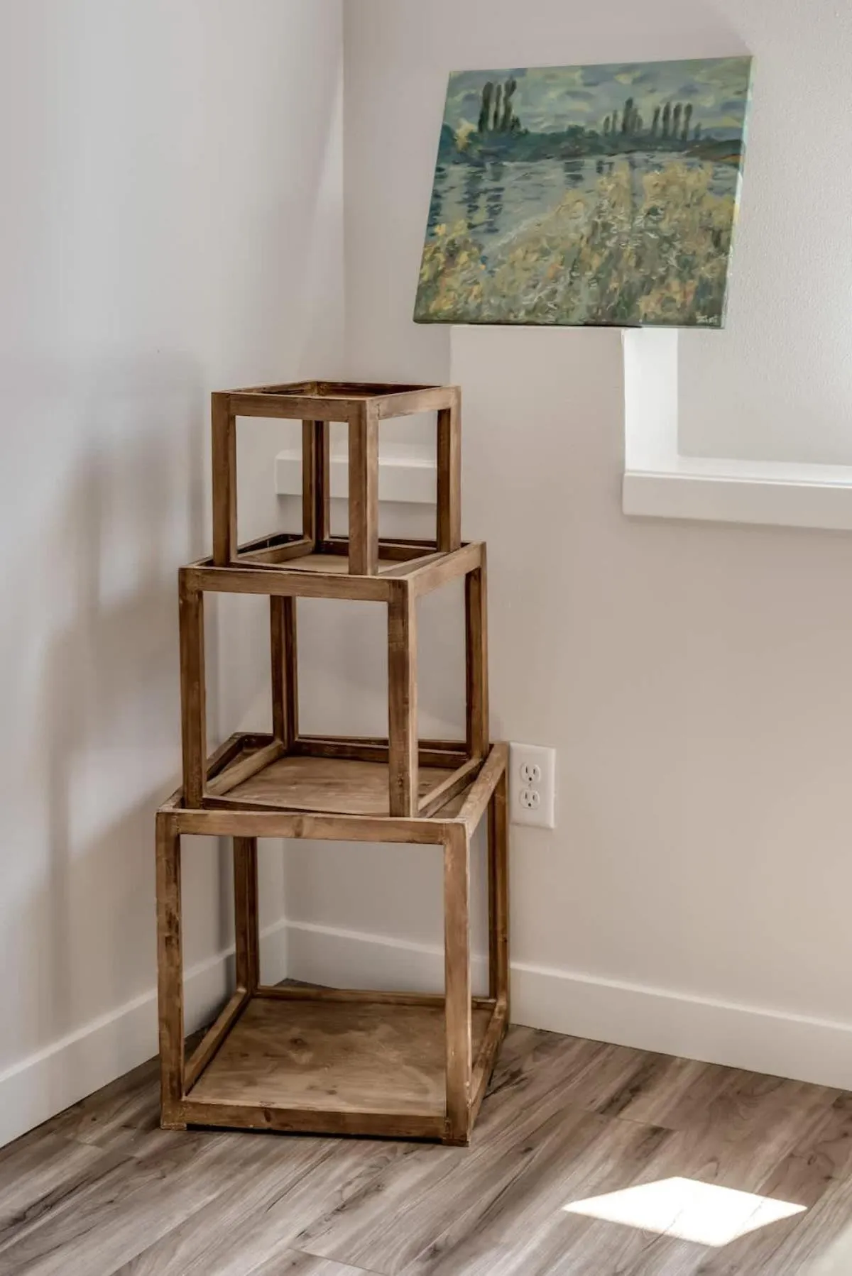 Walkable Apt Next to Restaurants, Bars, and Shops!