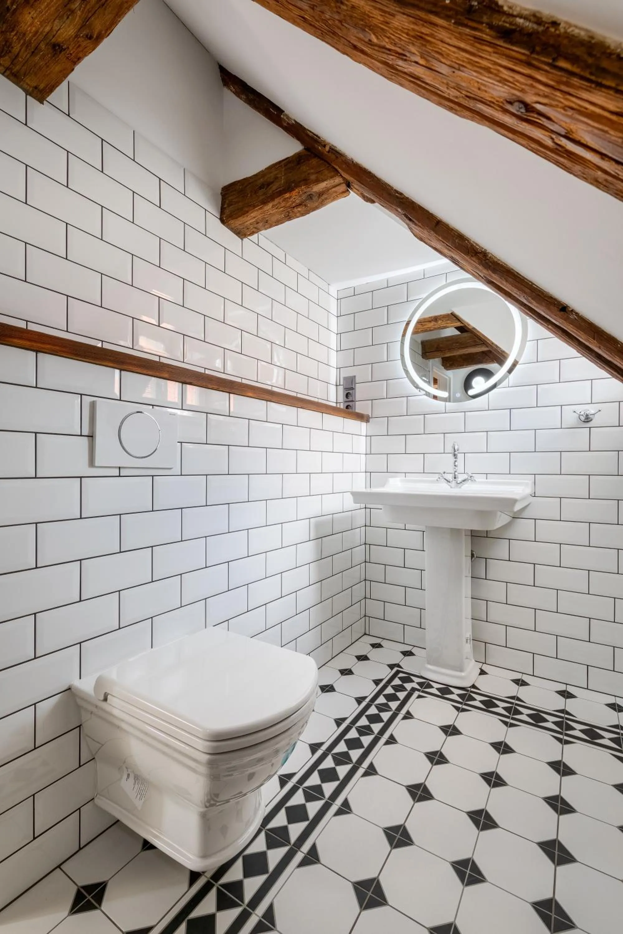 Toilet in Domus Balthasar Boutique Hotel