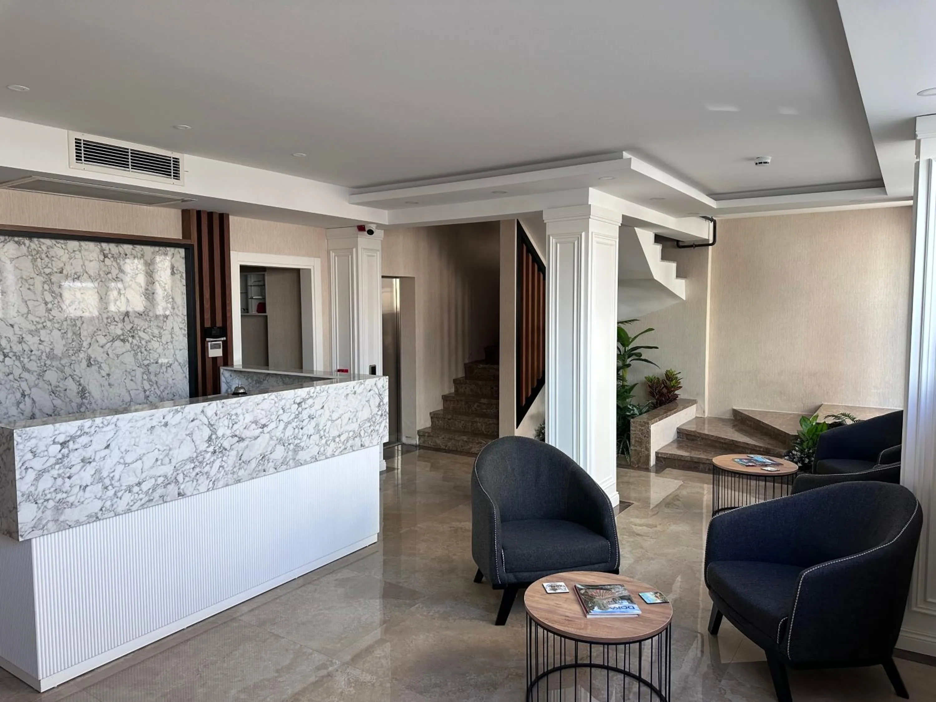 Lobby or reception in STAR SUIT HOTEL