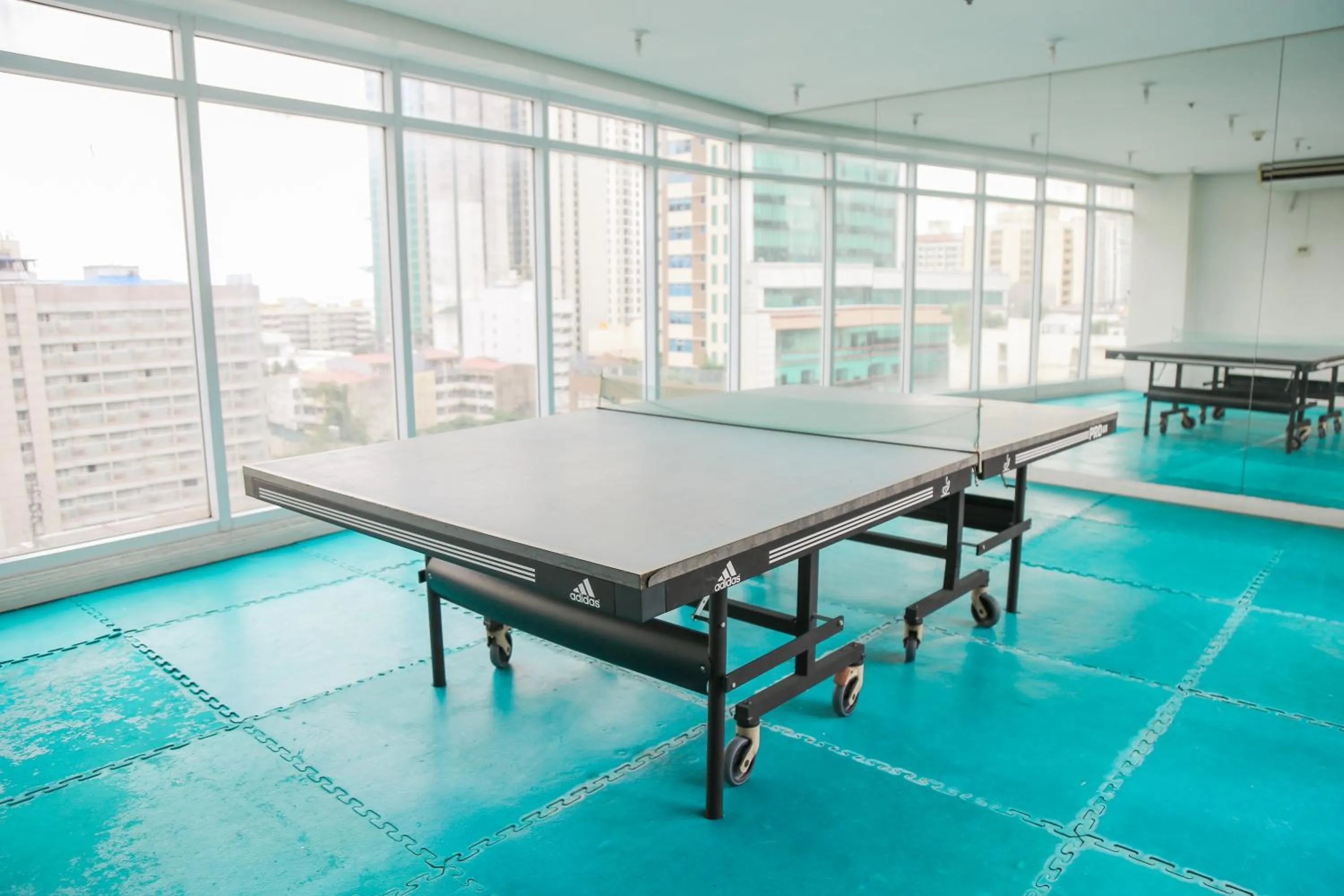 Table tennis in Pacific Bay Grand Suites