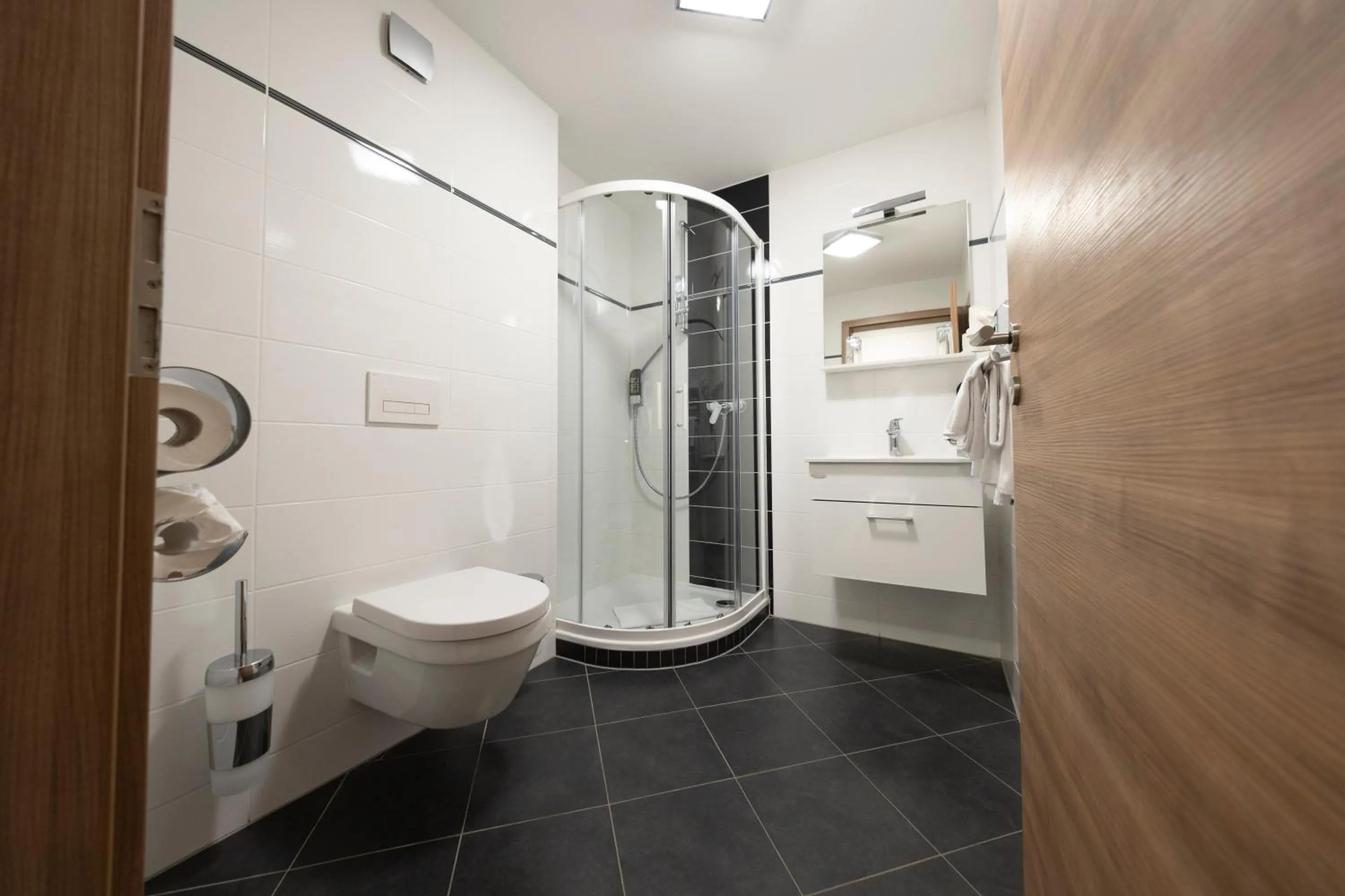 Primus Hotel & Apartments