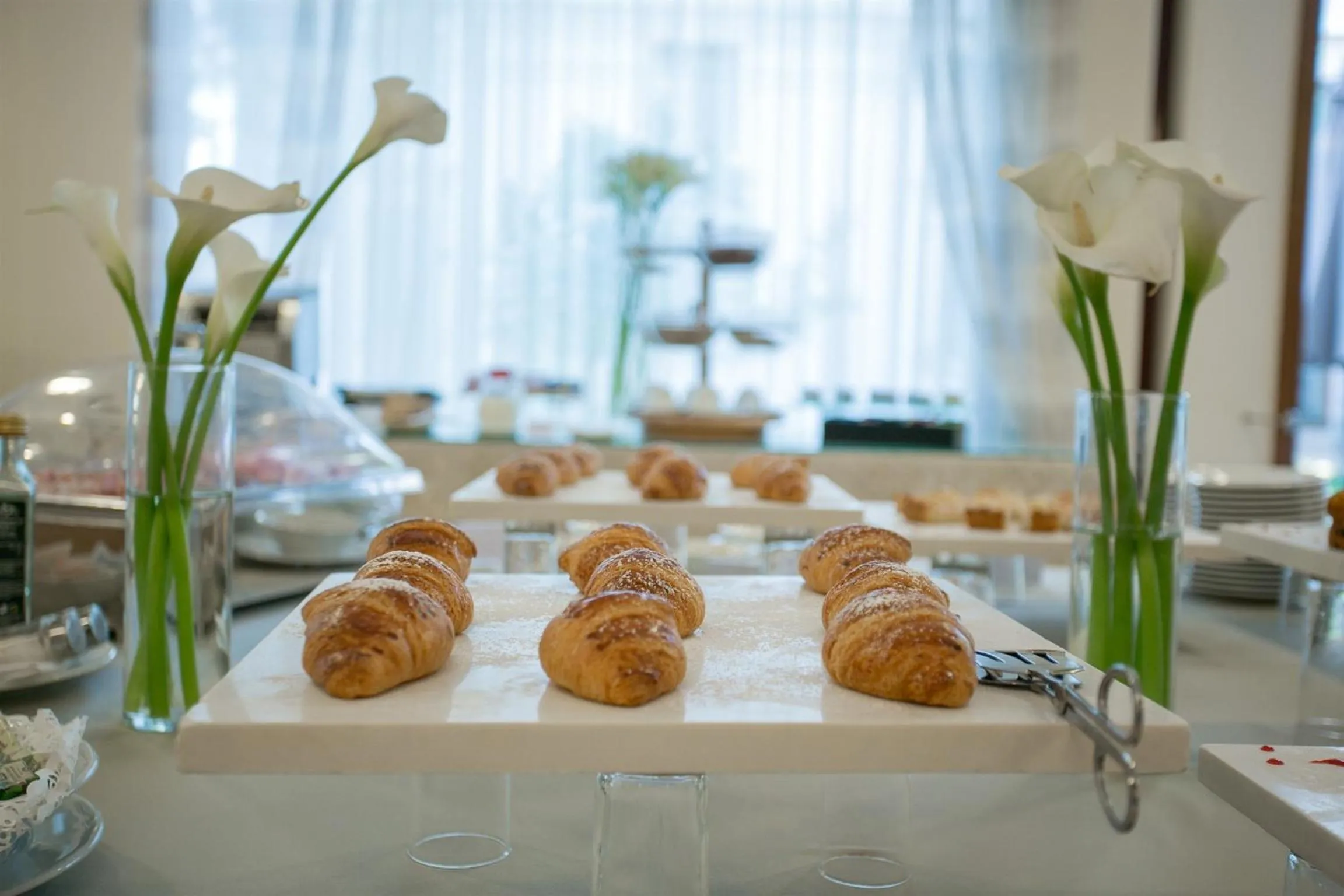 Buffet breakfast in Hotel Parco delle Fontane