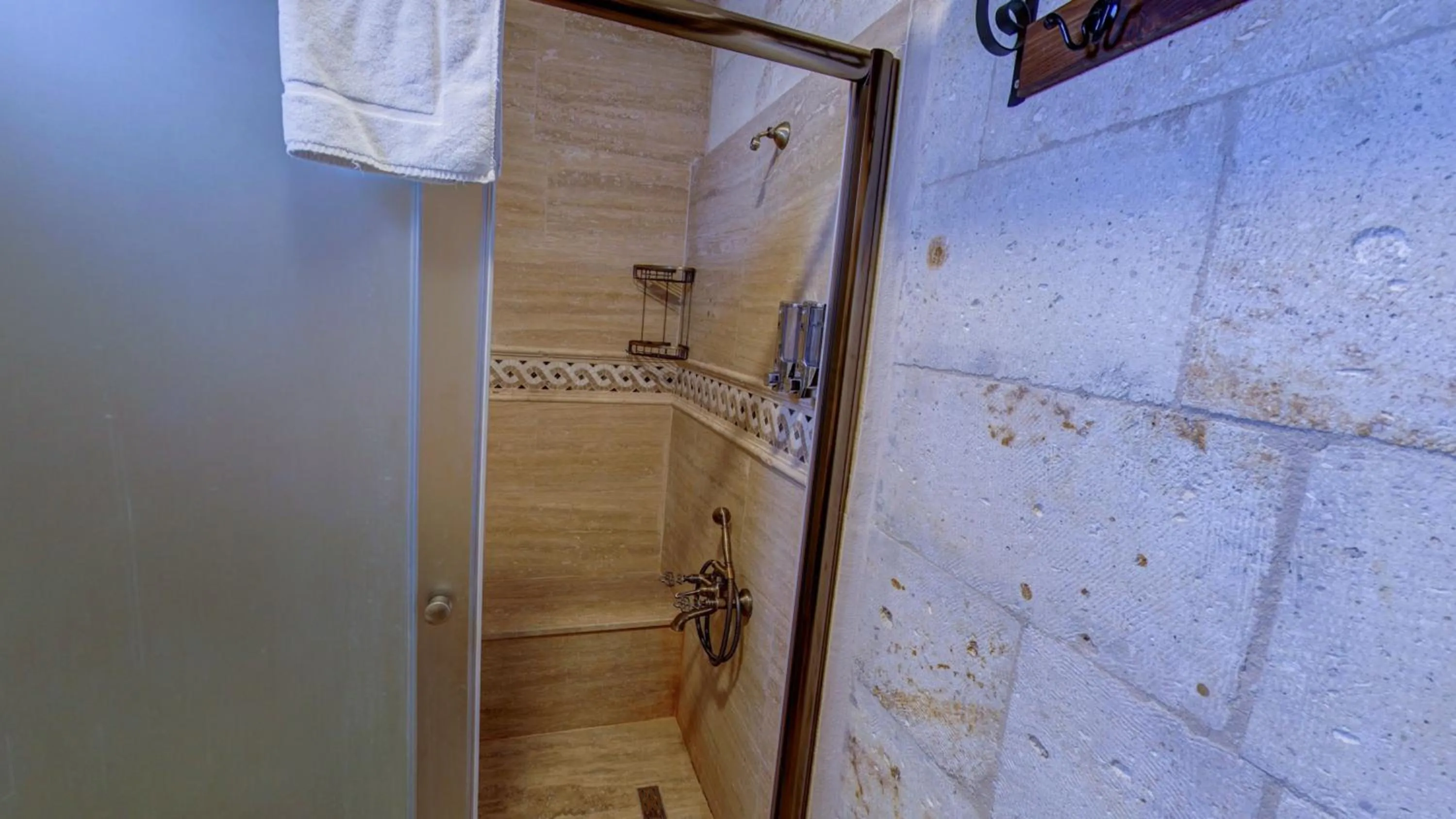 Bathroom in Hikmet's House