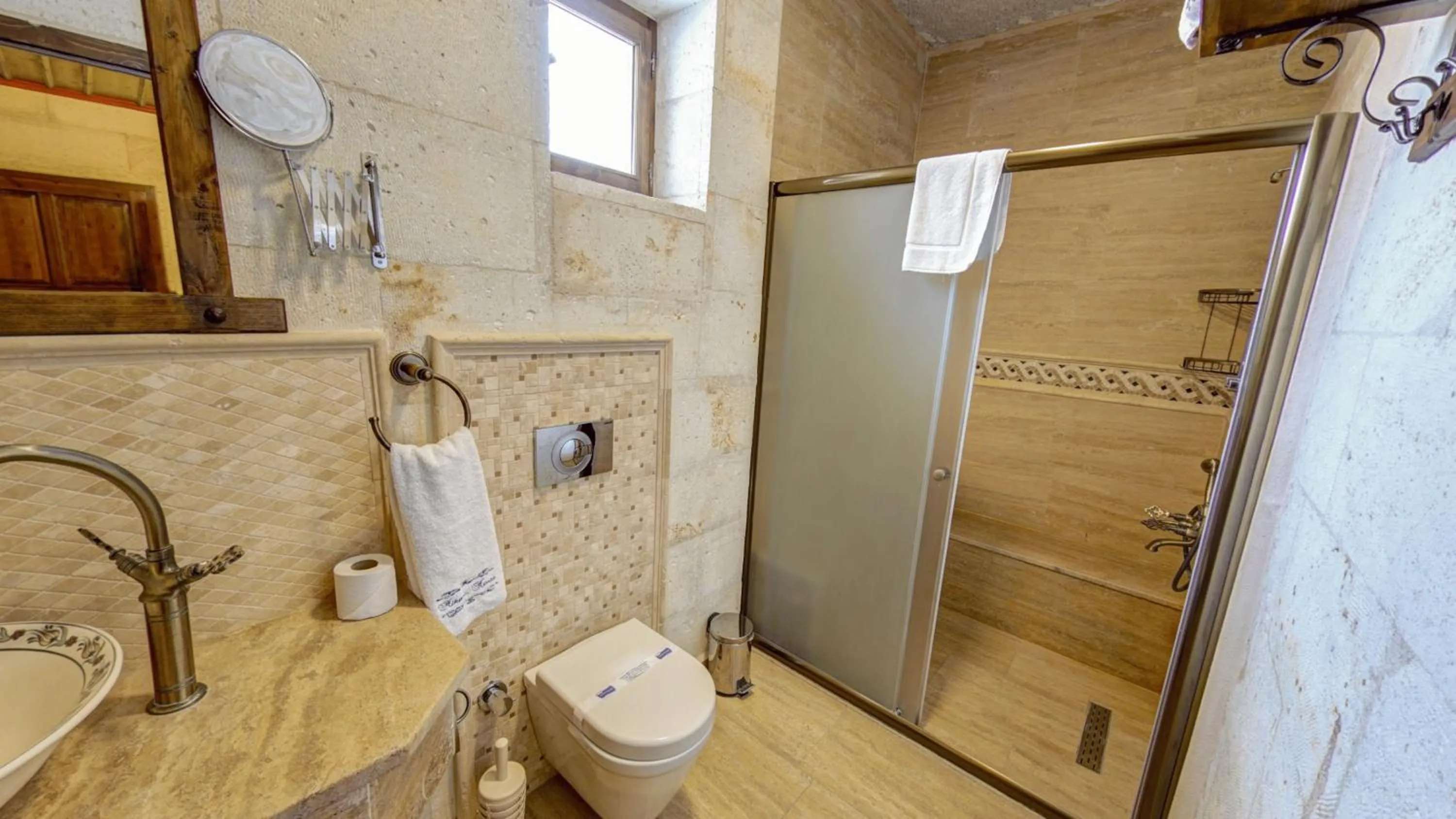 Bathroom in Hikmet's House