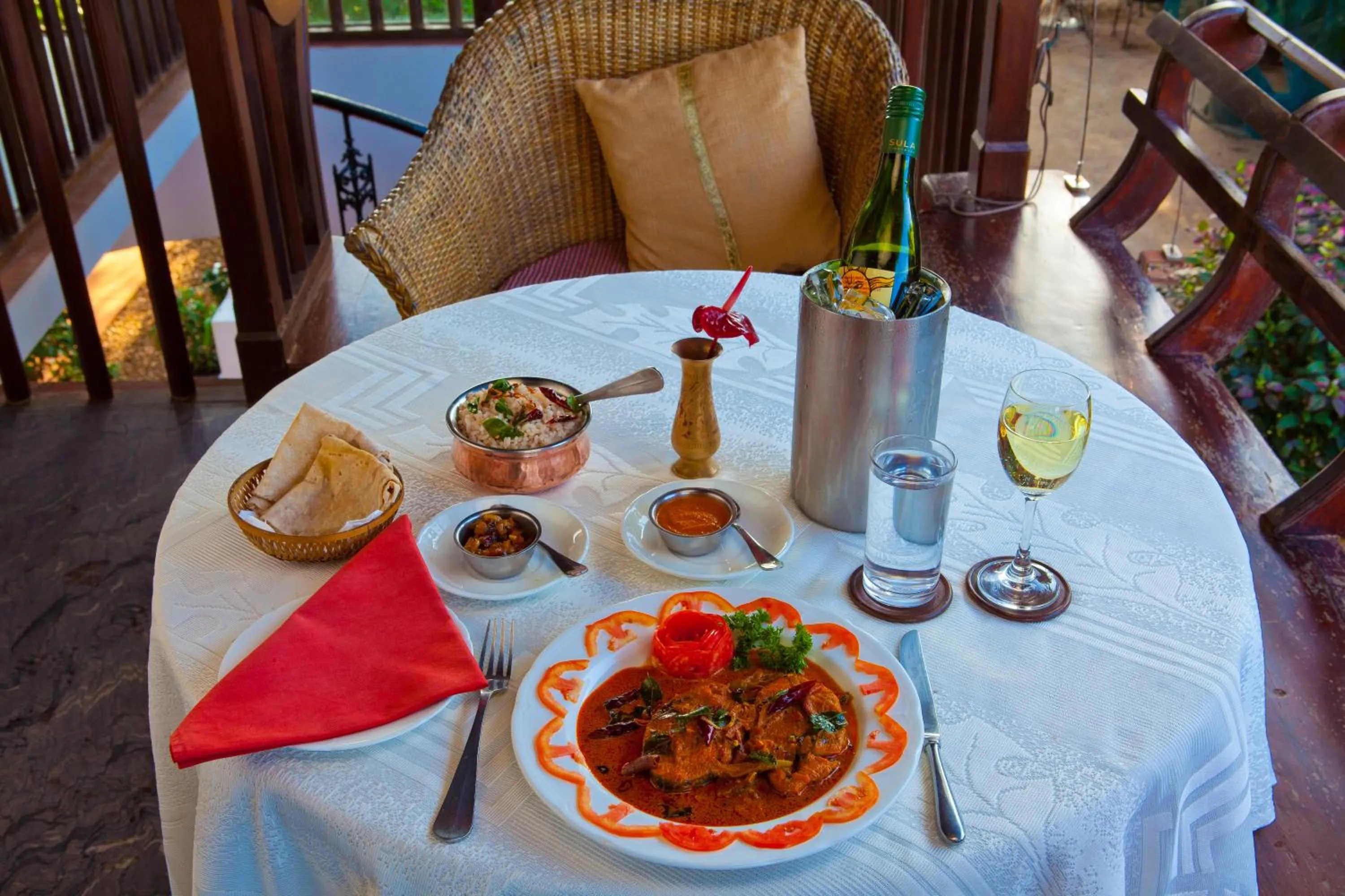 Food in Raheem Heritage Beach Resort Since 1868