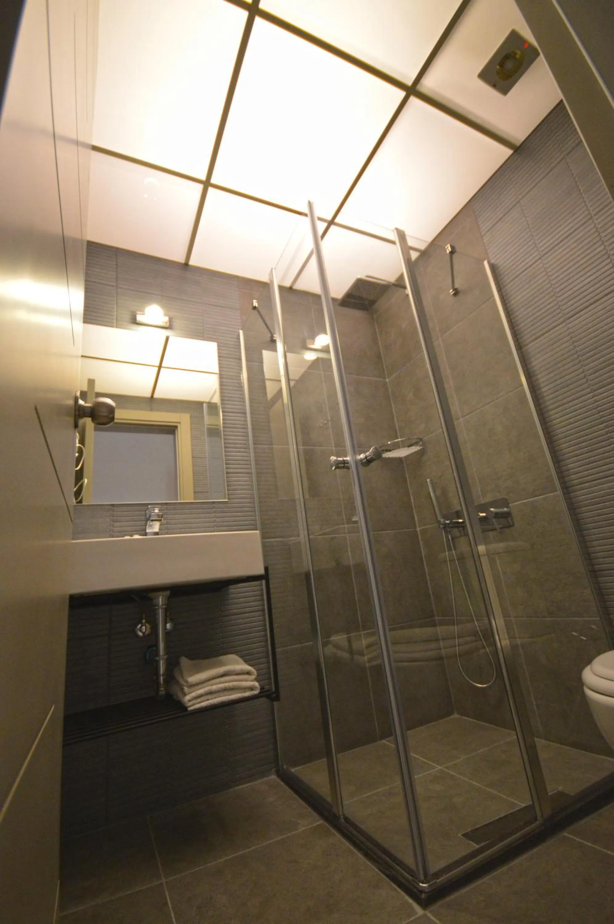 Bathroom in The Hotel 48