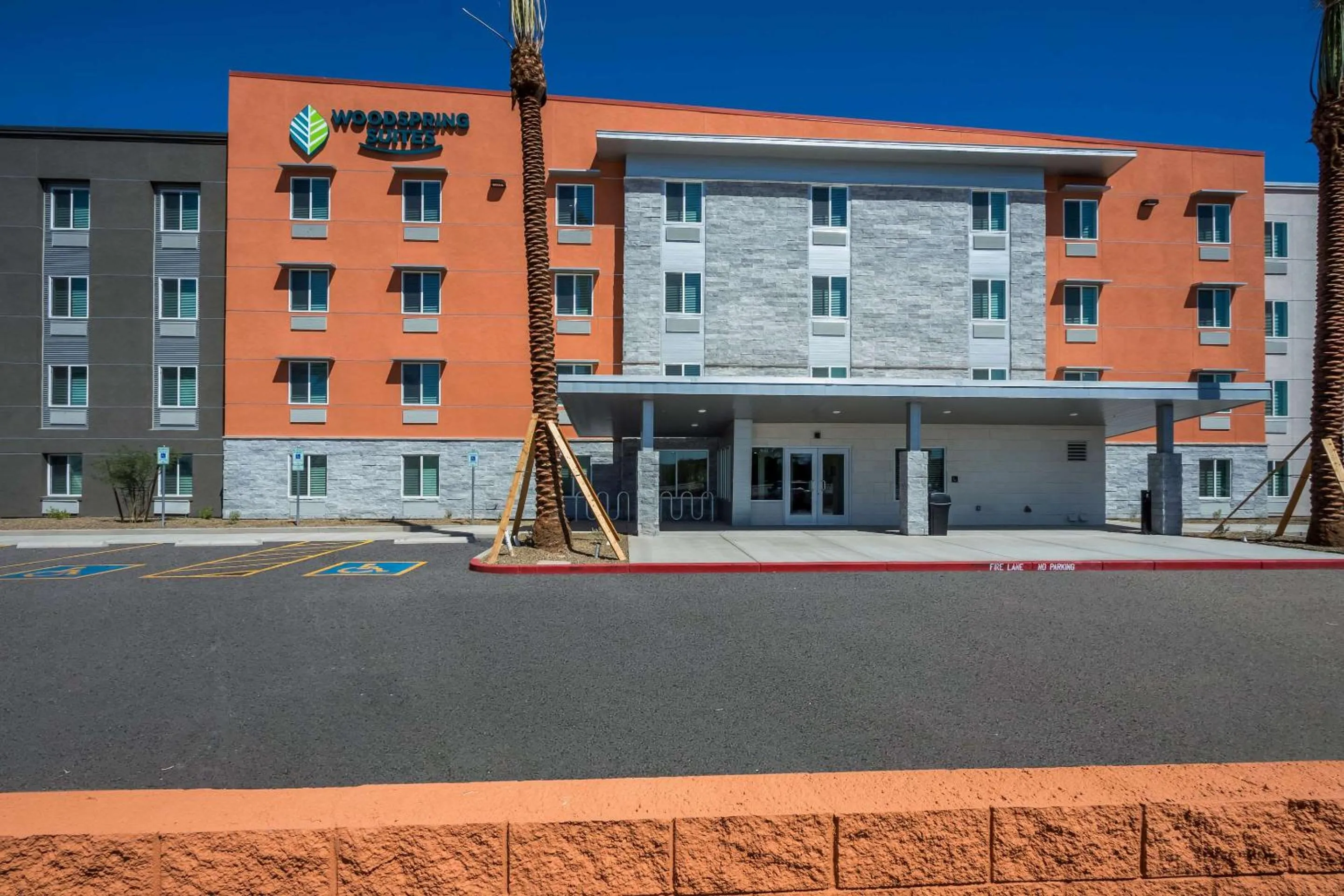 Property building in WoodSpring Suites Chandler Airport
