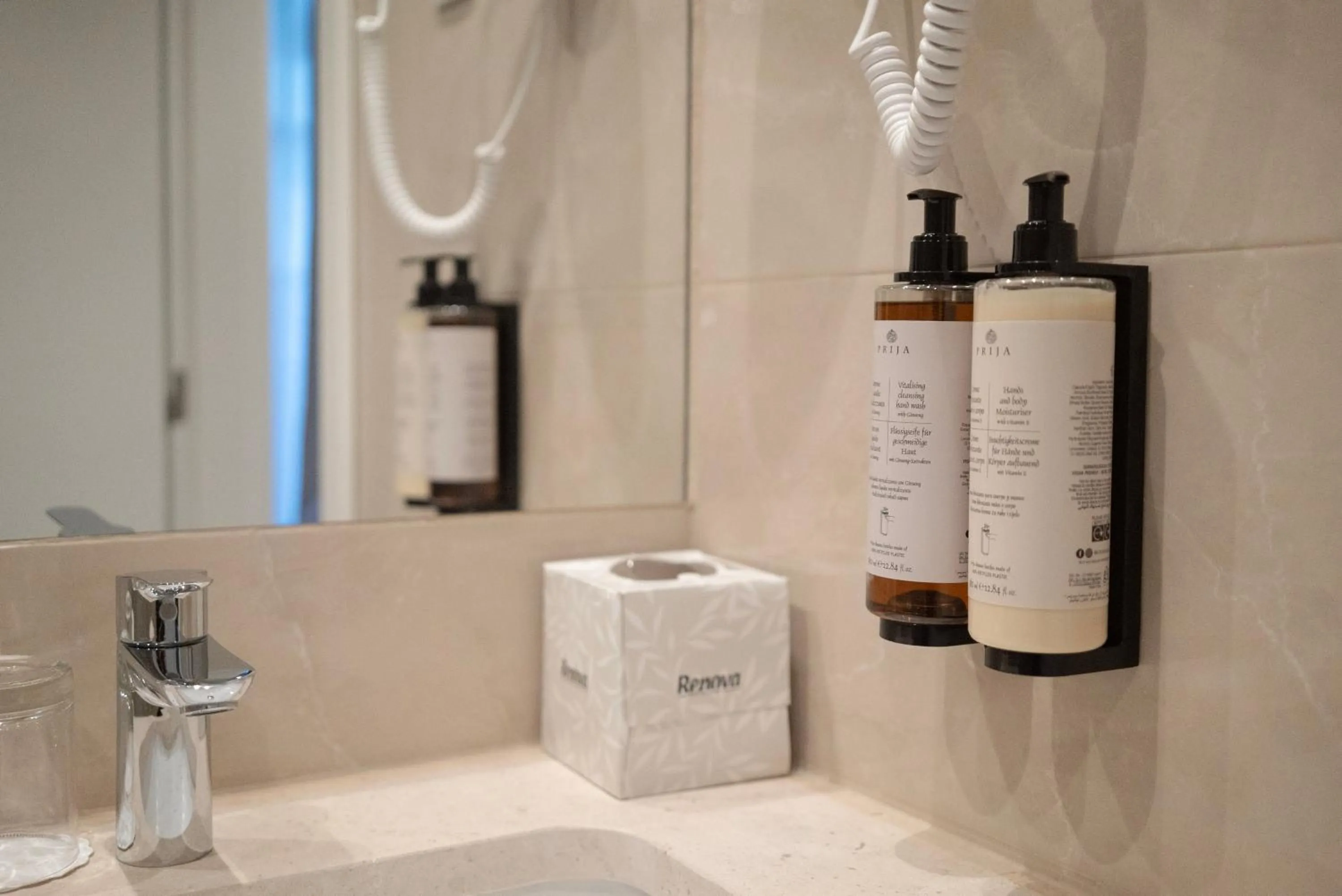 Double or Twin Room - single occupancy - Disability Access in MASA Hotel & Spa Campo Grande Collection