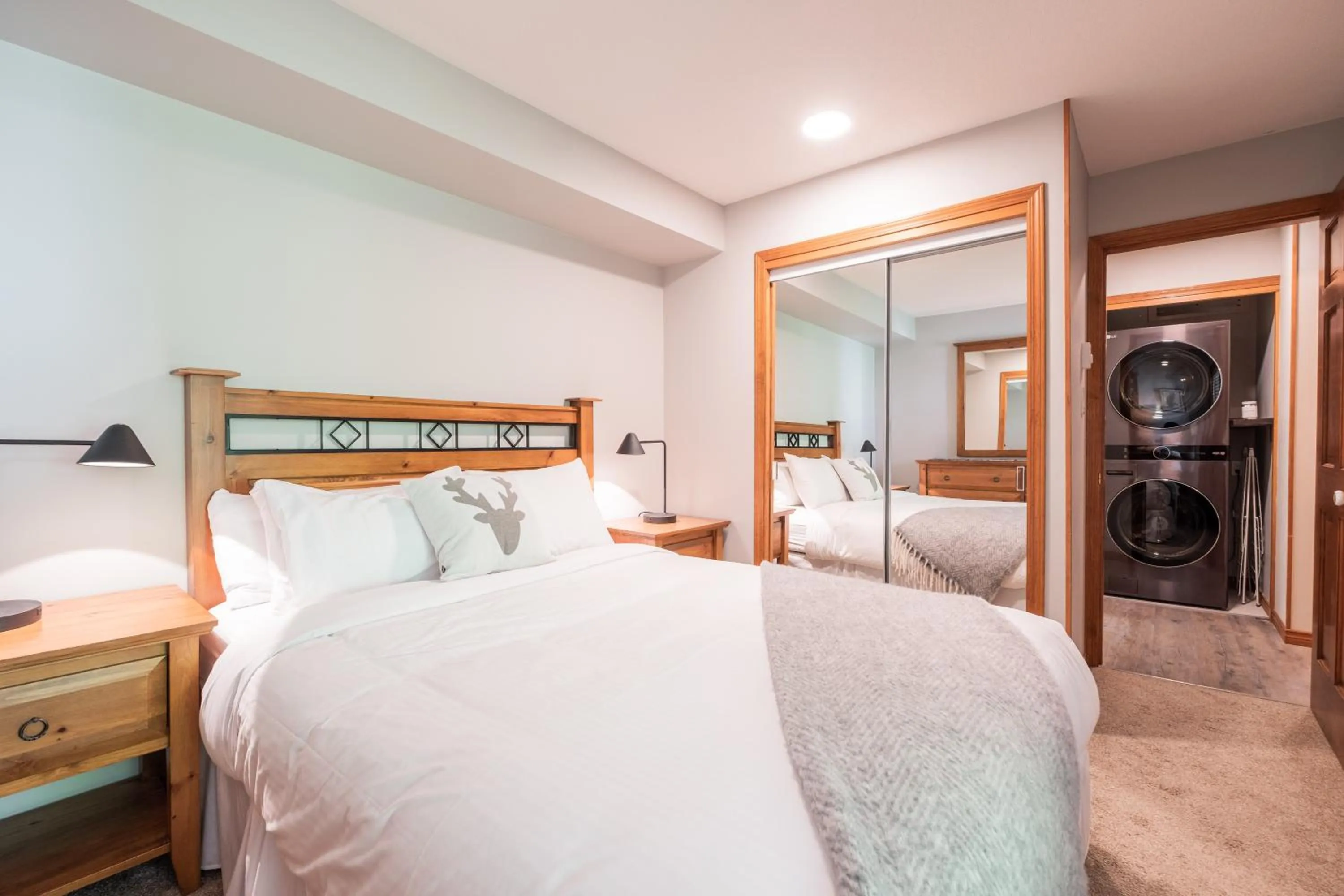 Bedroom, Bed in Arrowhead Point by Outpost Whistler