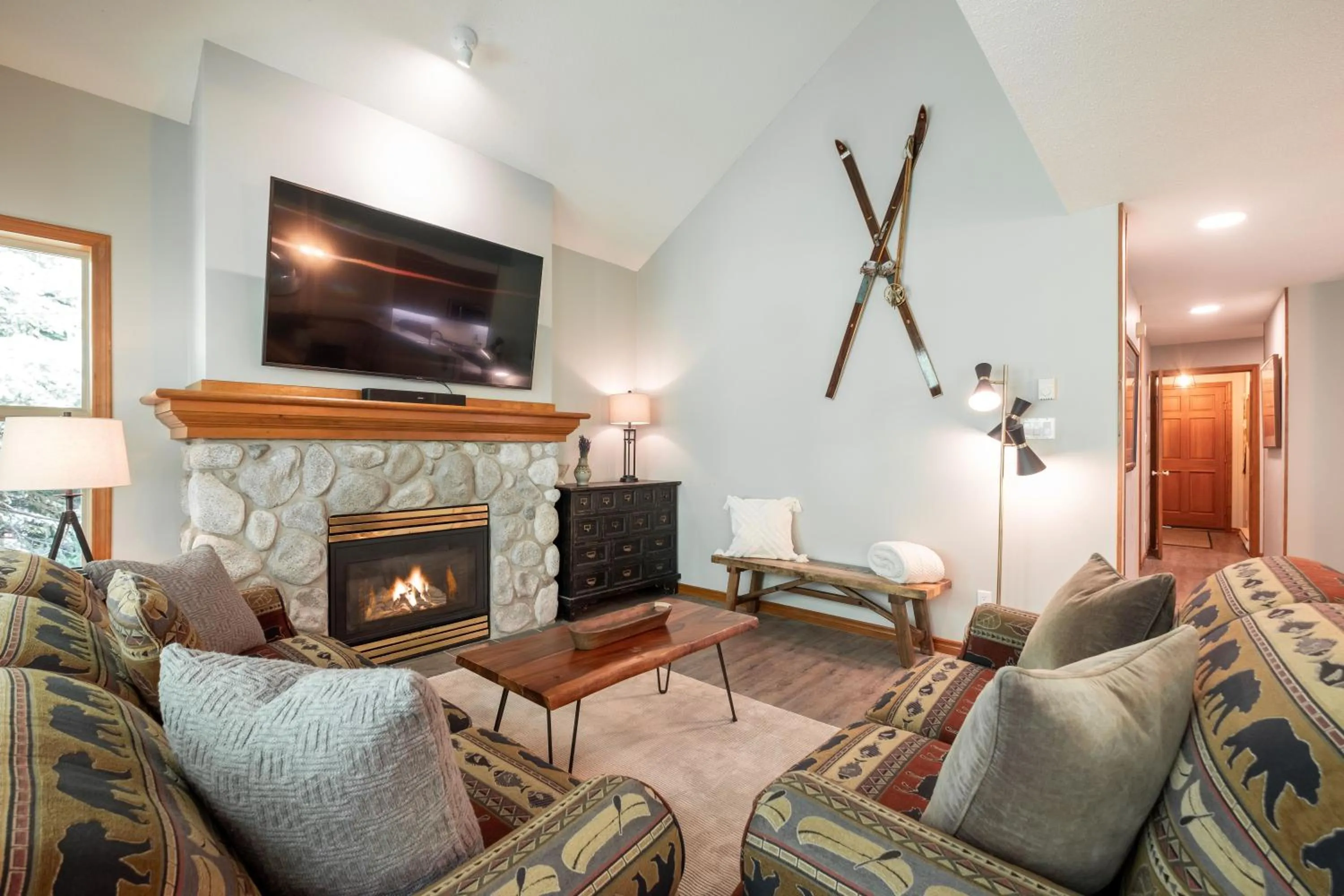 TV and multimedia in Arrowhead Point by Outpost Whistler