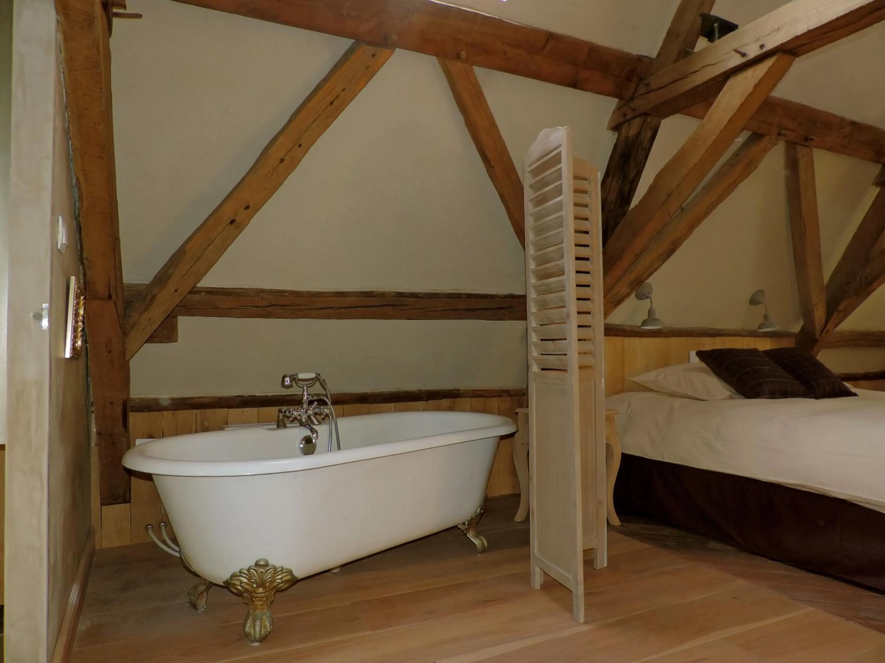 Bathroom in B&B Saint-Sauveur Bruges