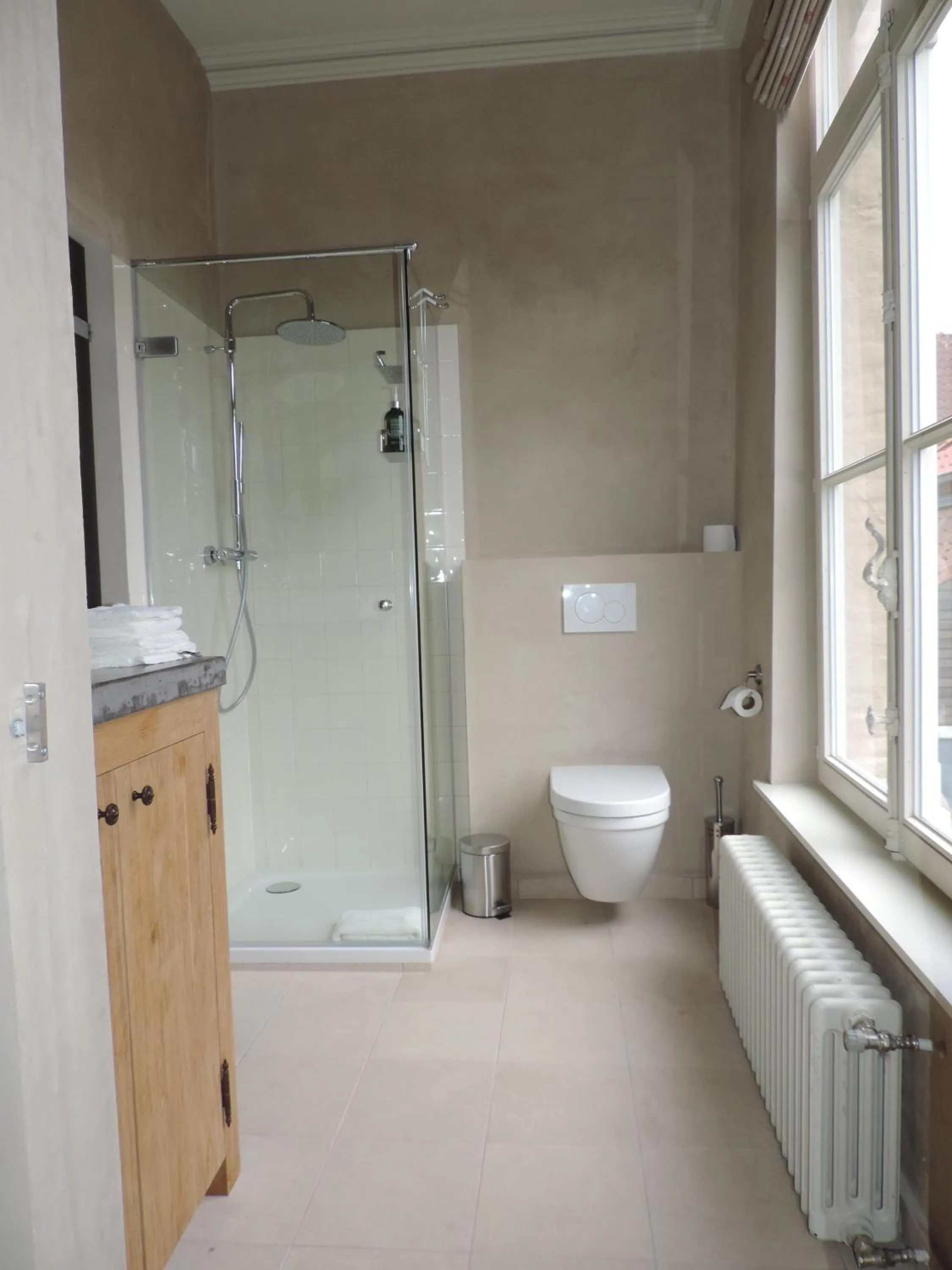 Bathroom in B&B Saint-Sauveur Bruges