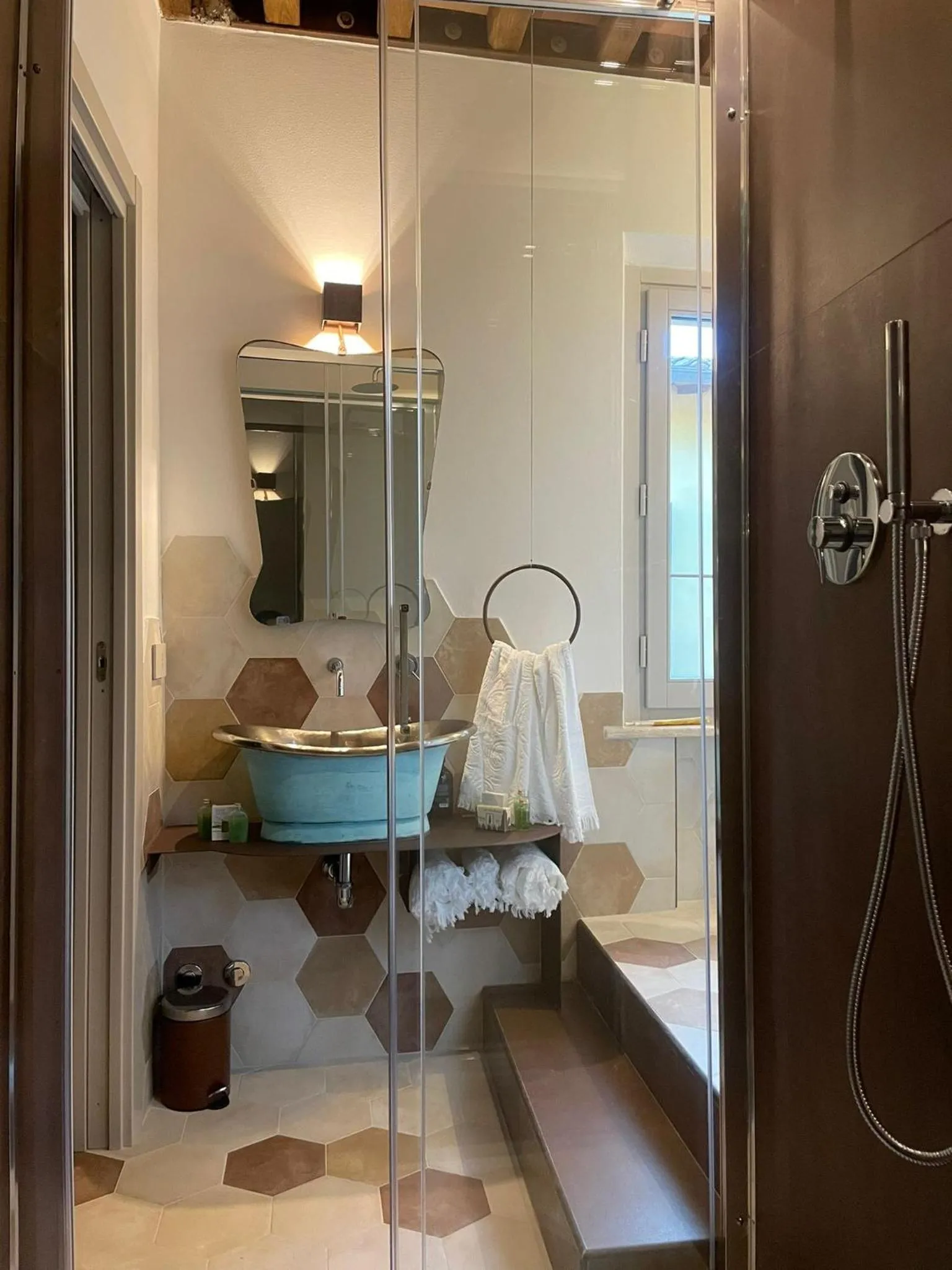 Bathroom in MontepulcianoLettings