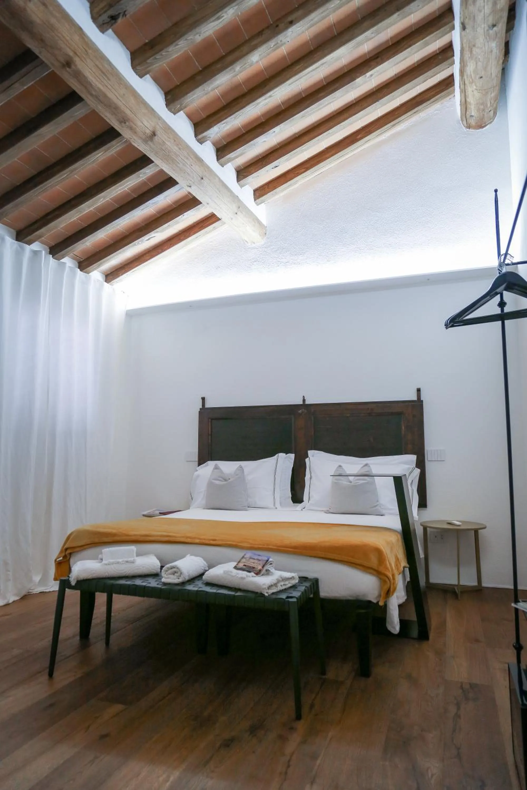 Bed in MontepulcianoLettings