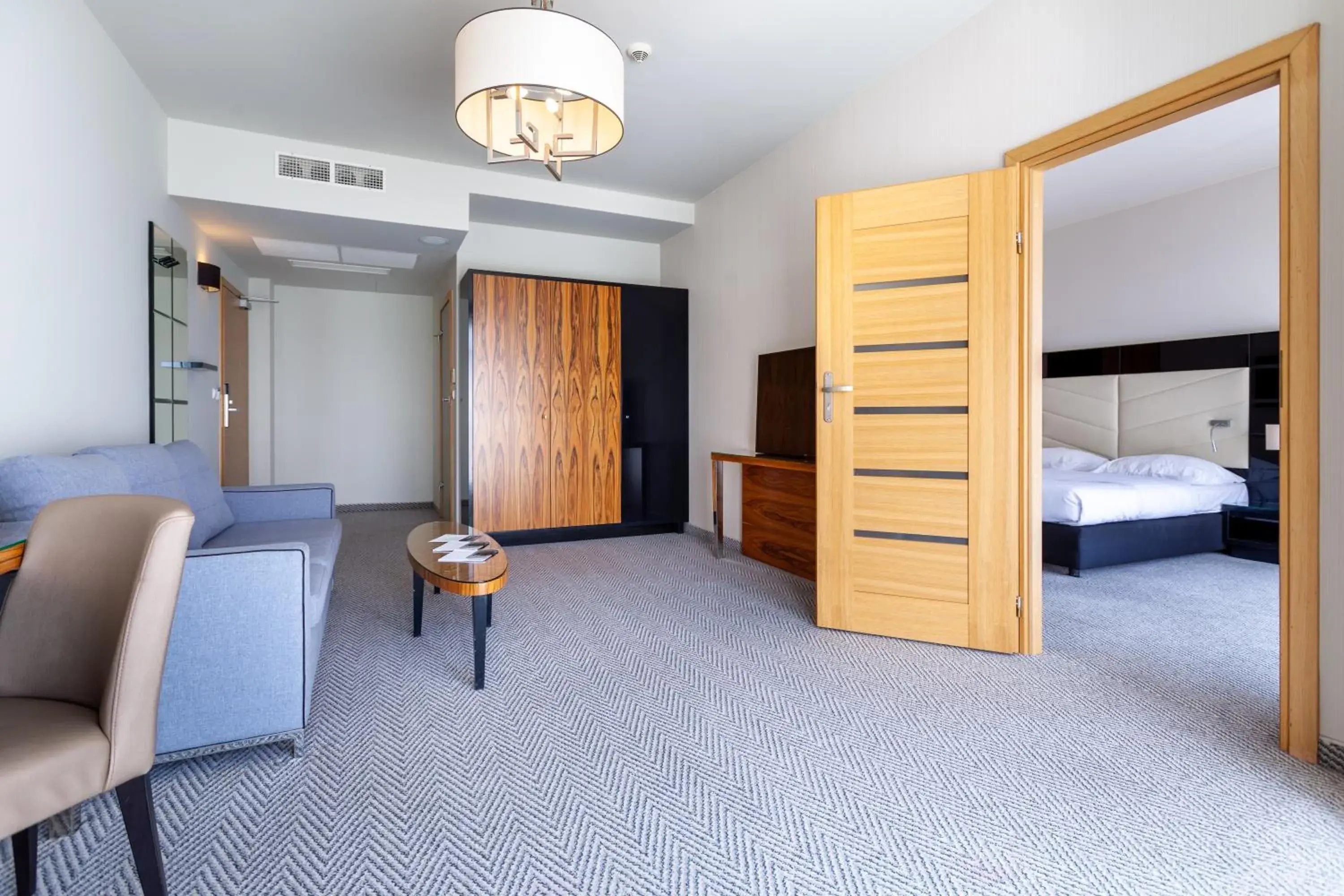 Apartment with Balcony in Diune Hotel by Zdrojowa Apartment with Balcony in Diune Hotel by Zdrojowa