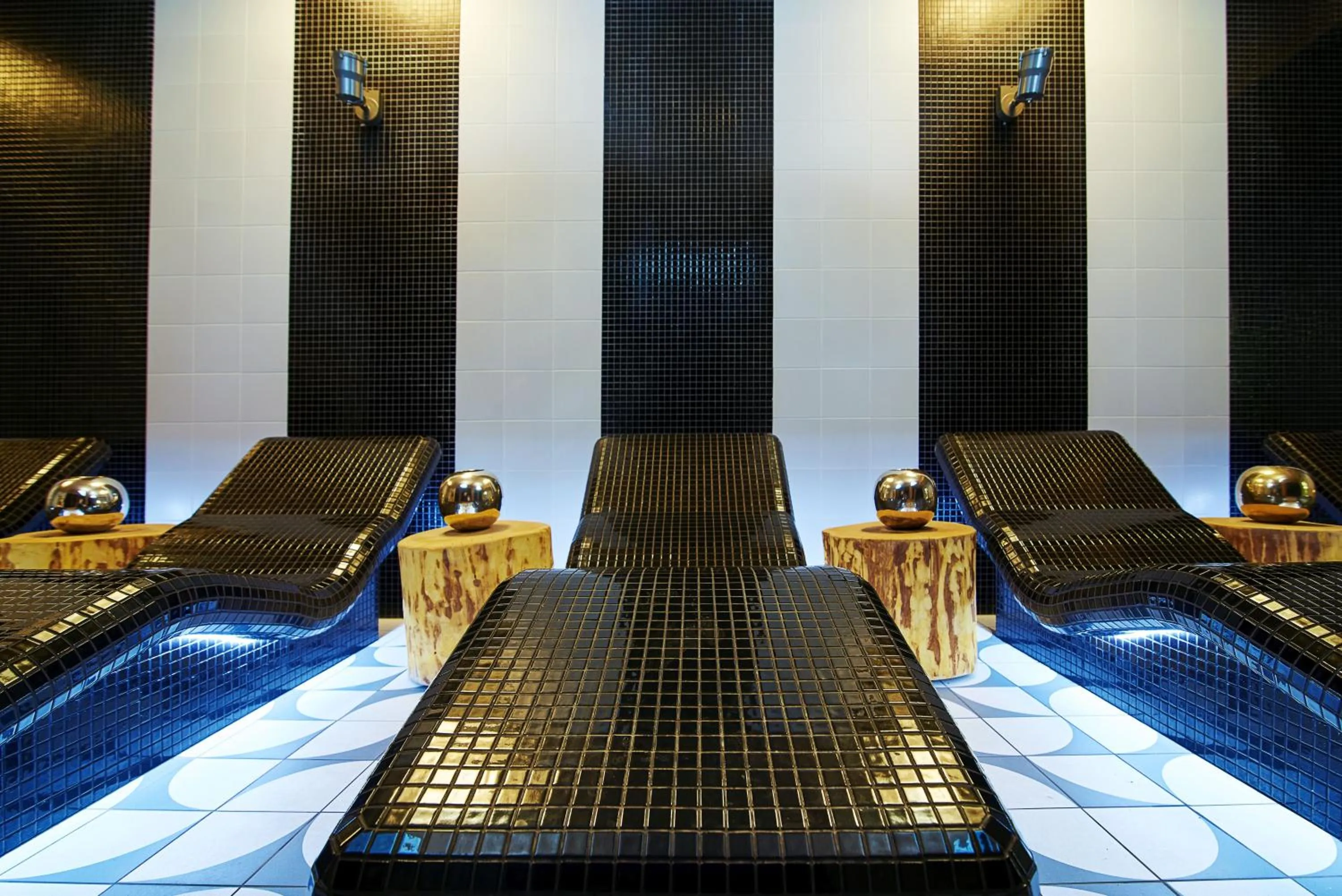 Spa and wellness centre/facilities, Bed in Diune Hotel by Zdrojowa