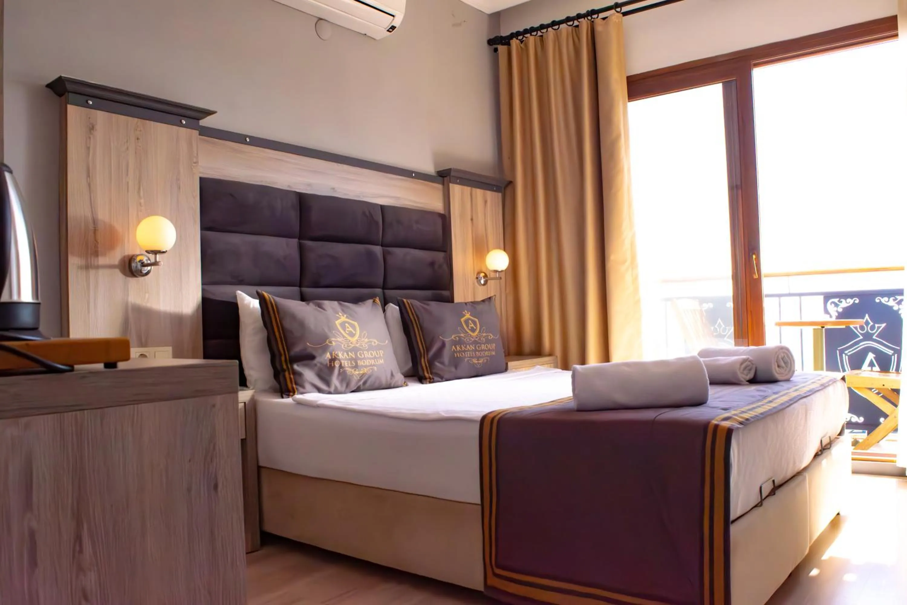 Bed in Akkan Beach Hotel