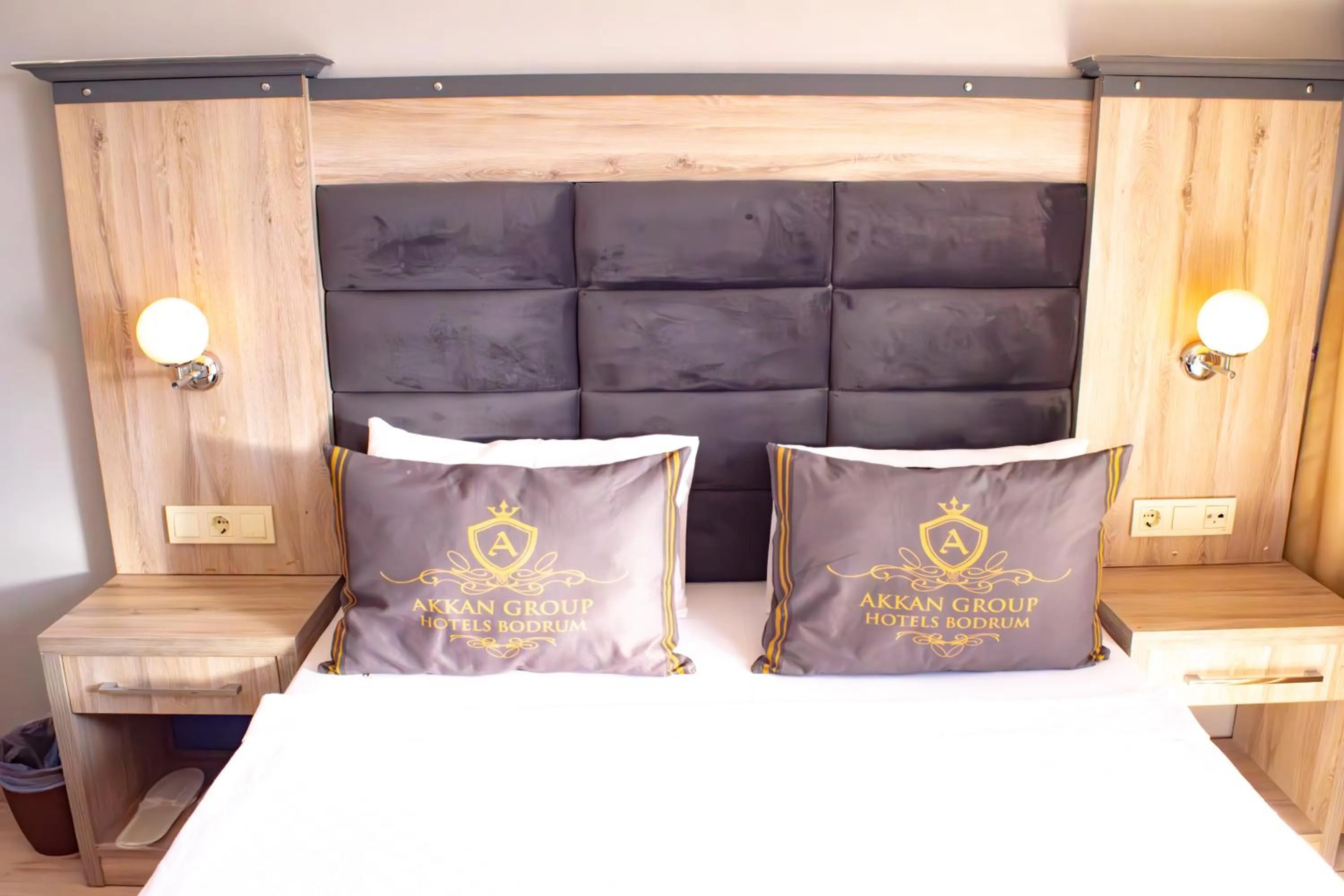 Bed in Akkan Beach Hotel