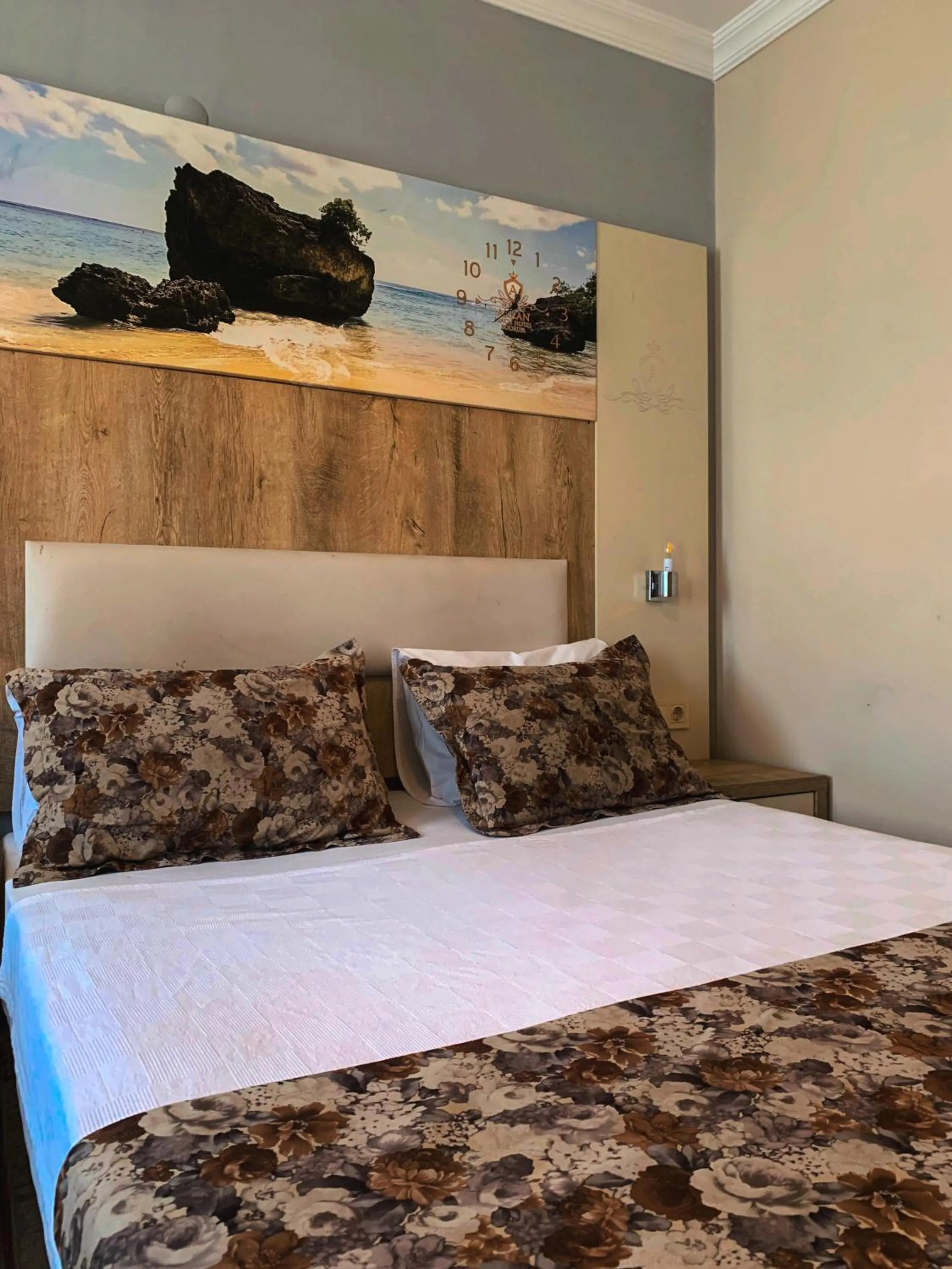 Bed in Akkan Beach Hotel