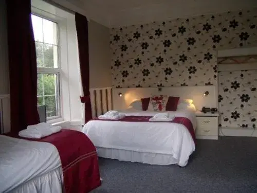 Triple Room in The George Borrow Hotel Triple Room in The George Borrow Hotel