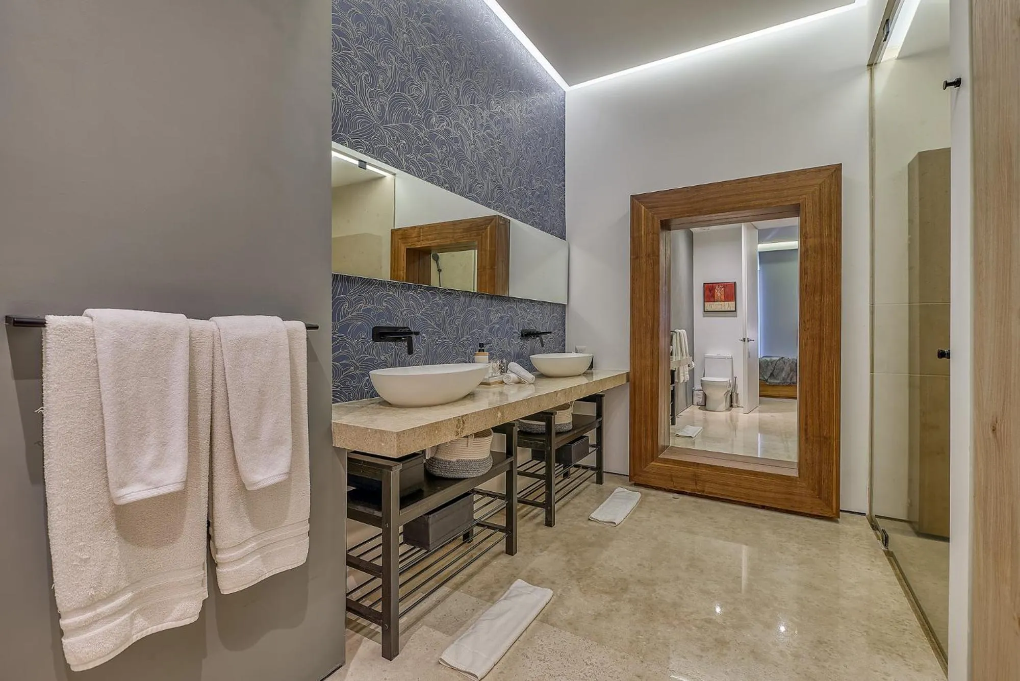 Bathroom in Maxwell Collection Romantic Zone