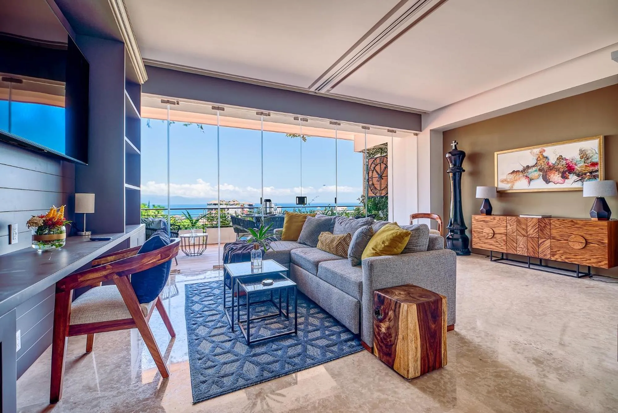 Living room in Maxwell Collection Romantic Zone