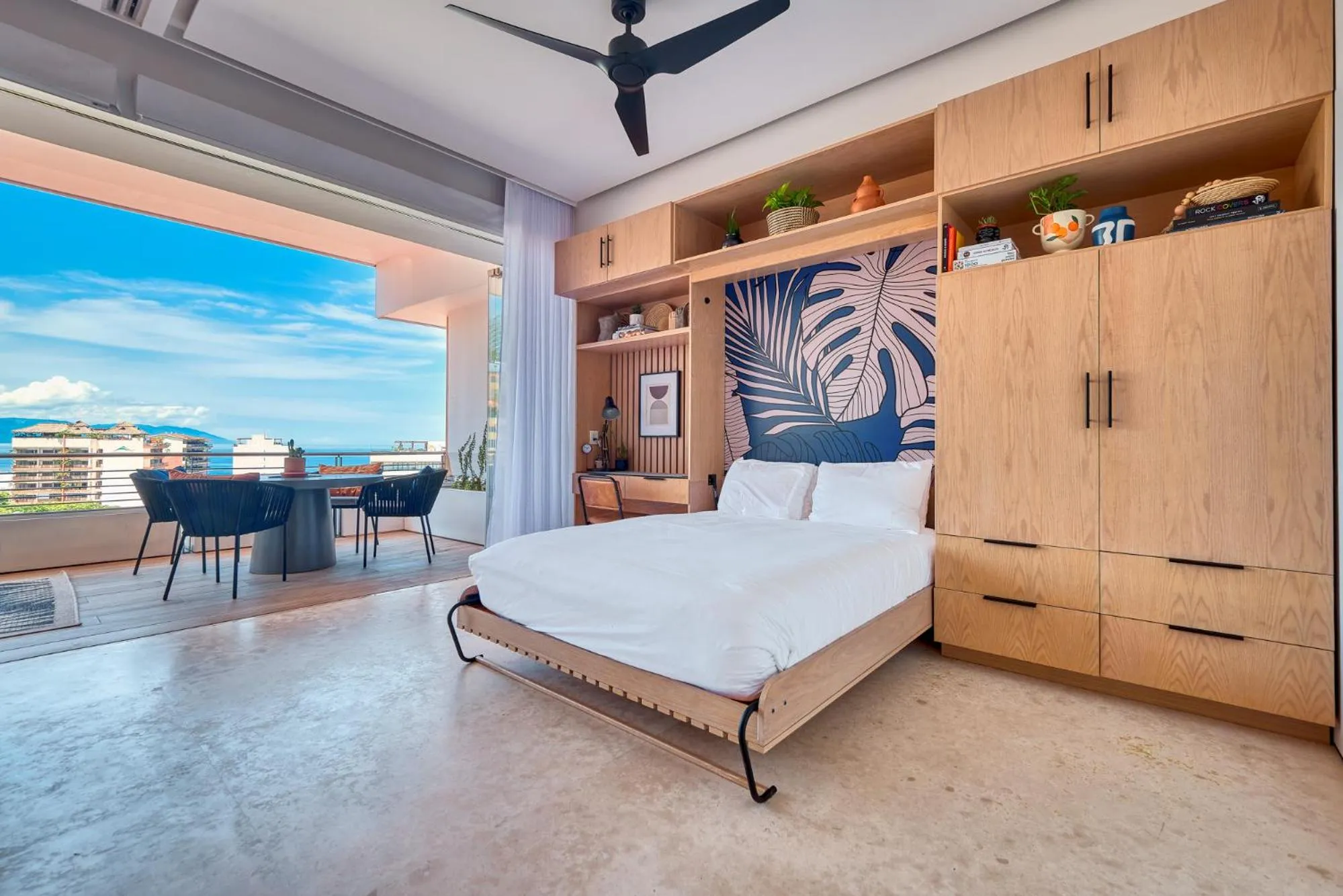 Bed in Maxwell Collection Romantic Zone