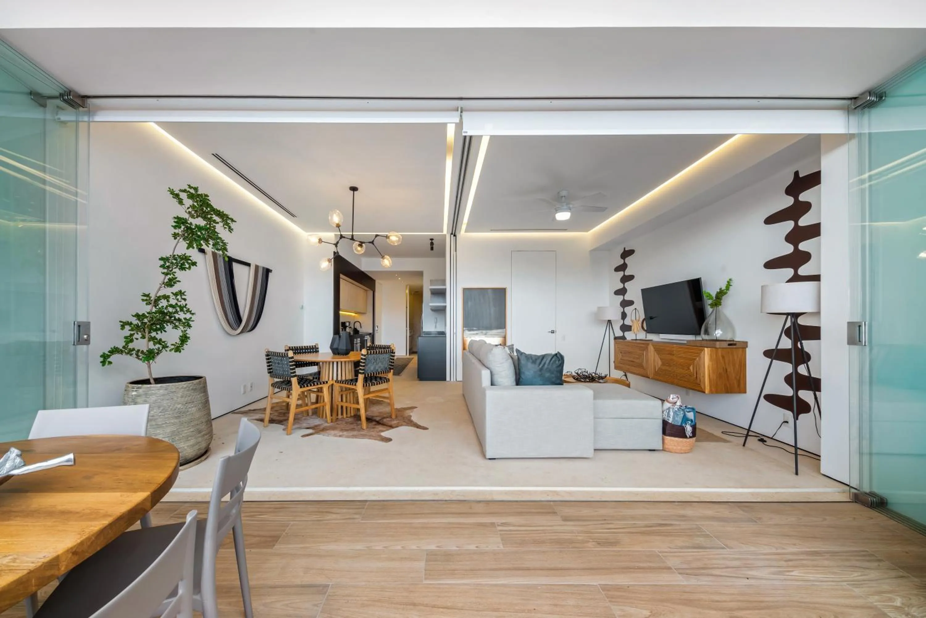 Living room in Maxwell Collection Romantic Zone