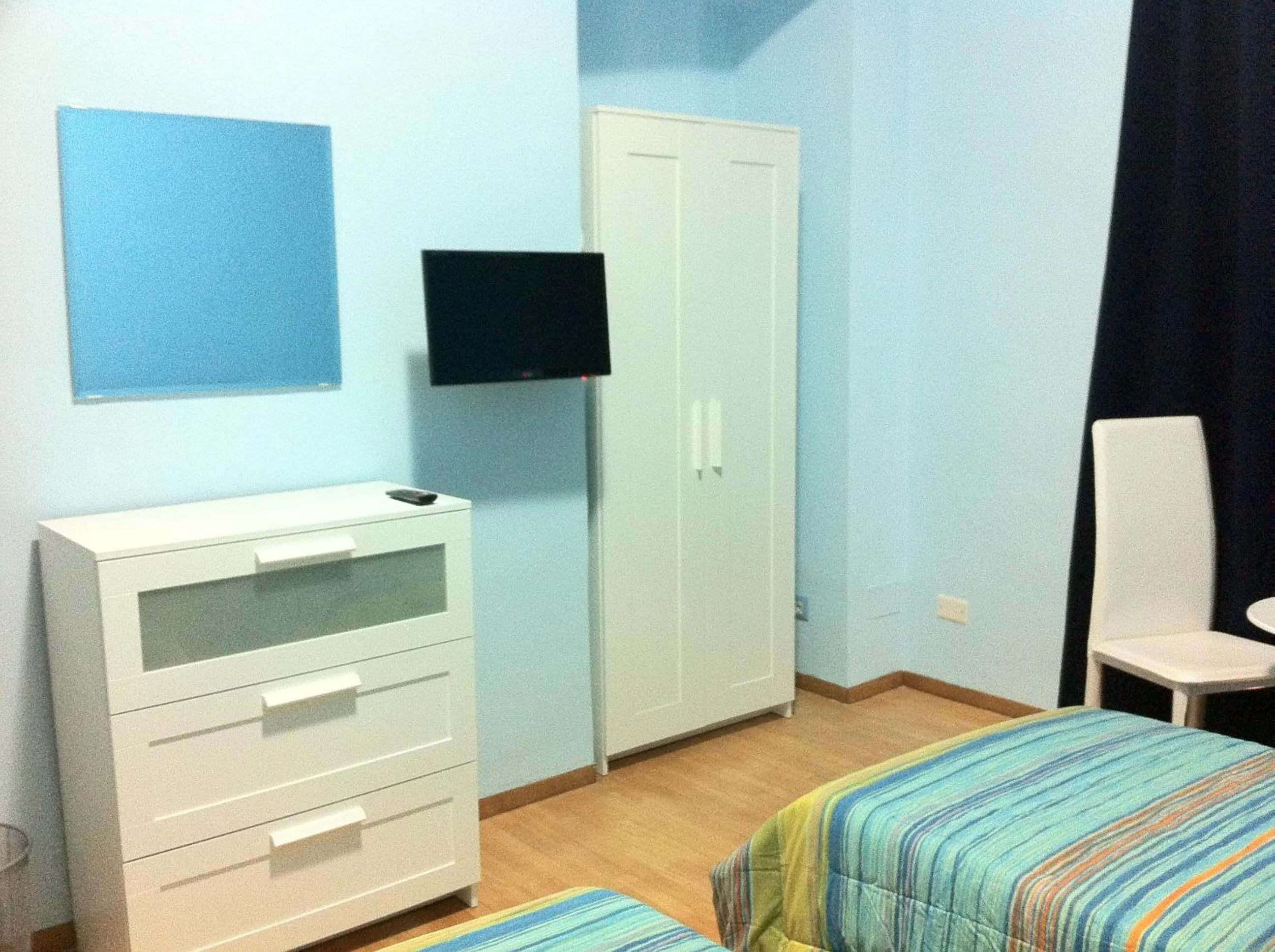 Decorative detail, Bed in B&B Eternal Rome Inn