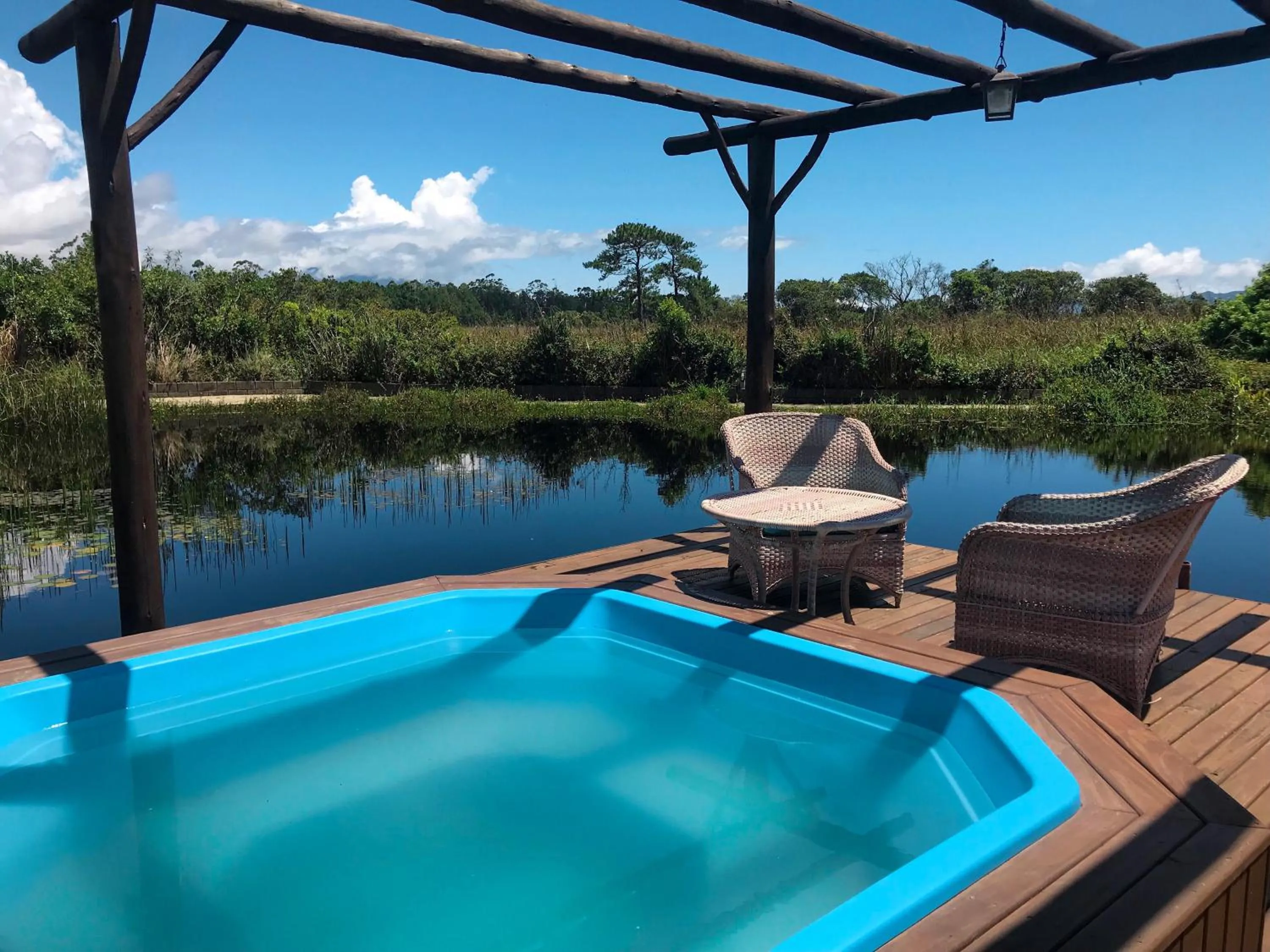 Swimming pool in Pousada Xaxá
