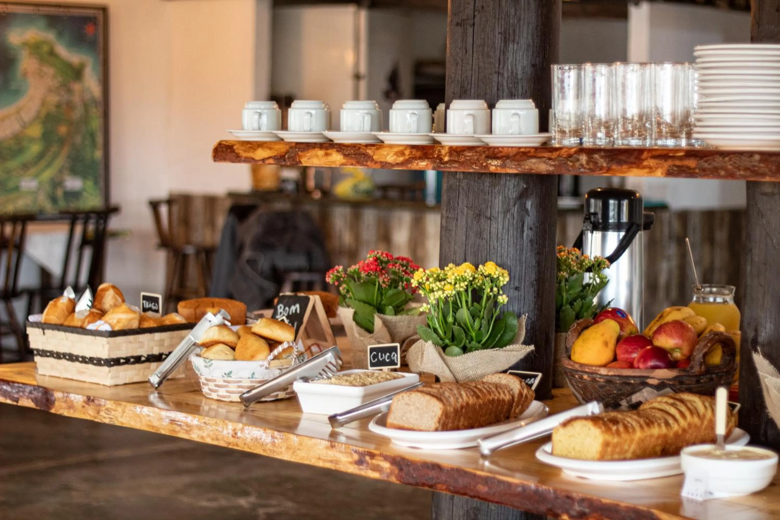 Breakfast in Pousada Xaxá