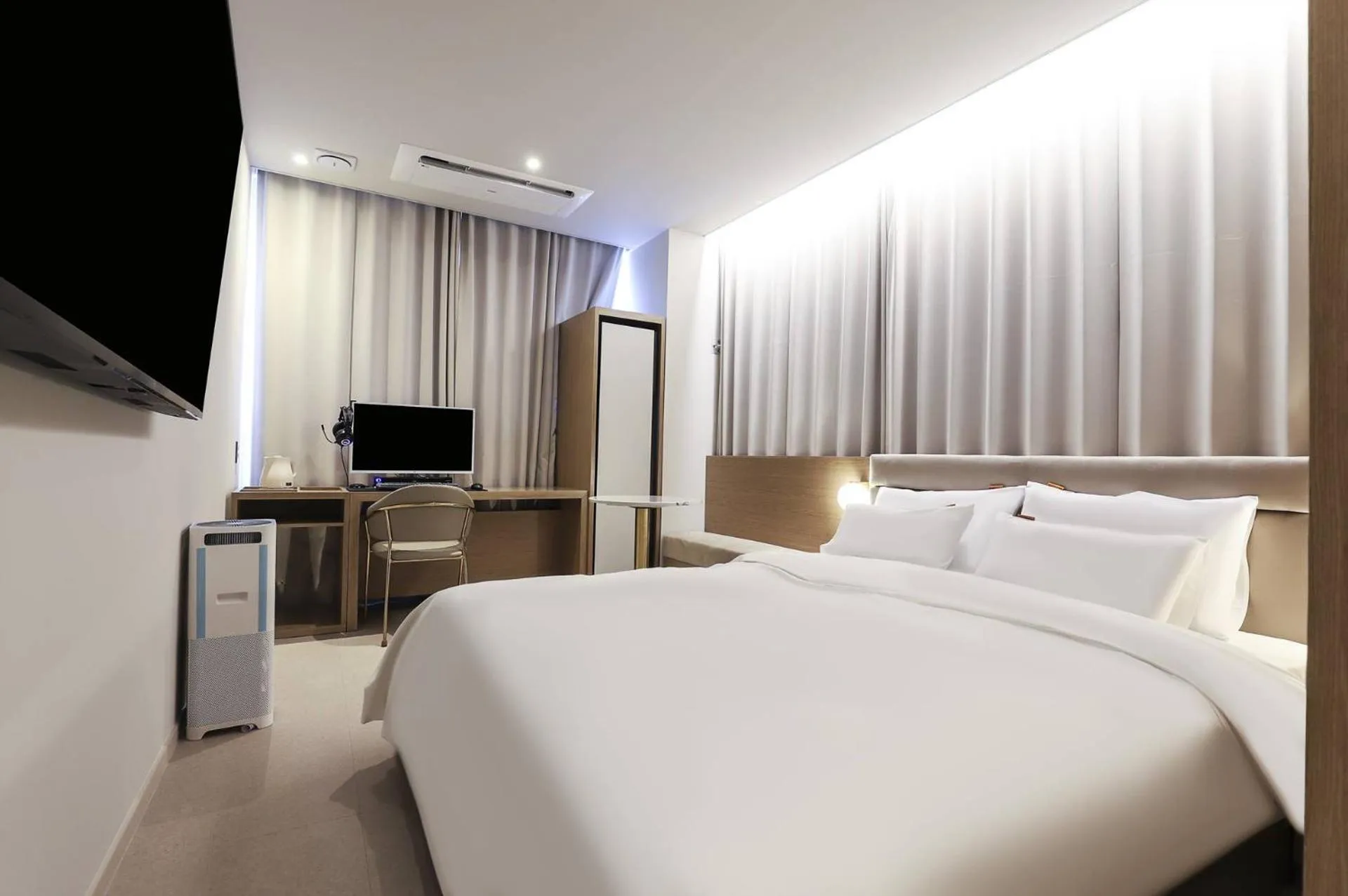 Bed in Wonju Brown Dot Hotel Corporate city