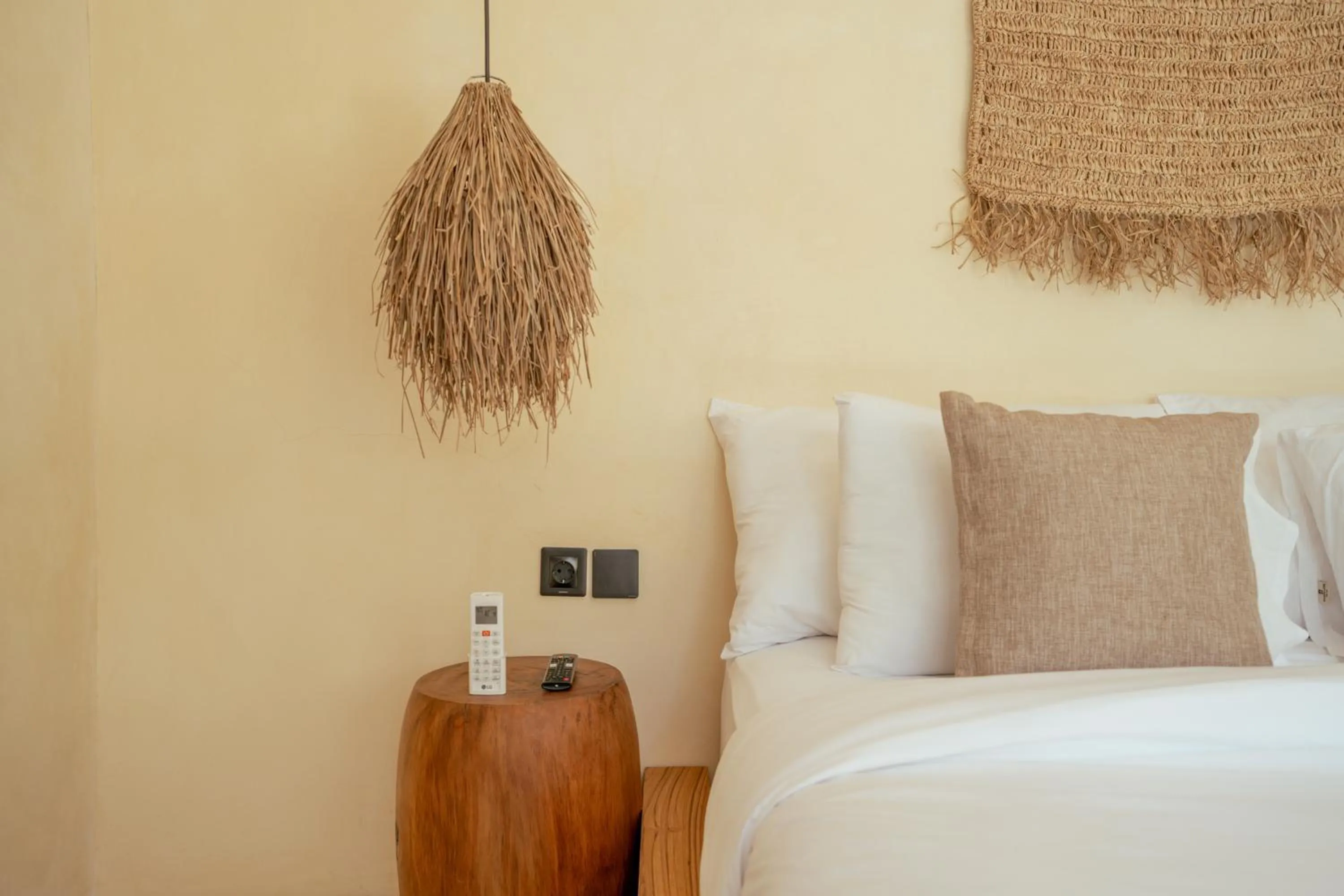 Bed in Olea Villas Resort