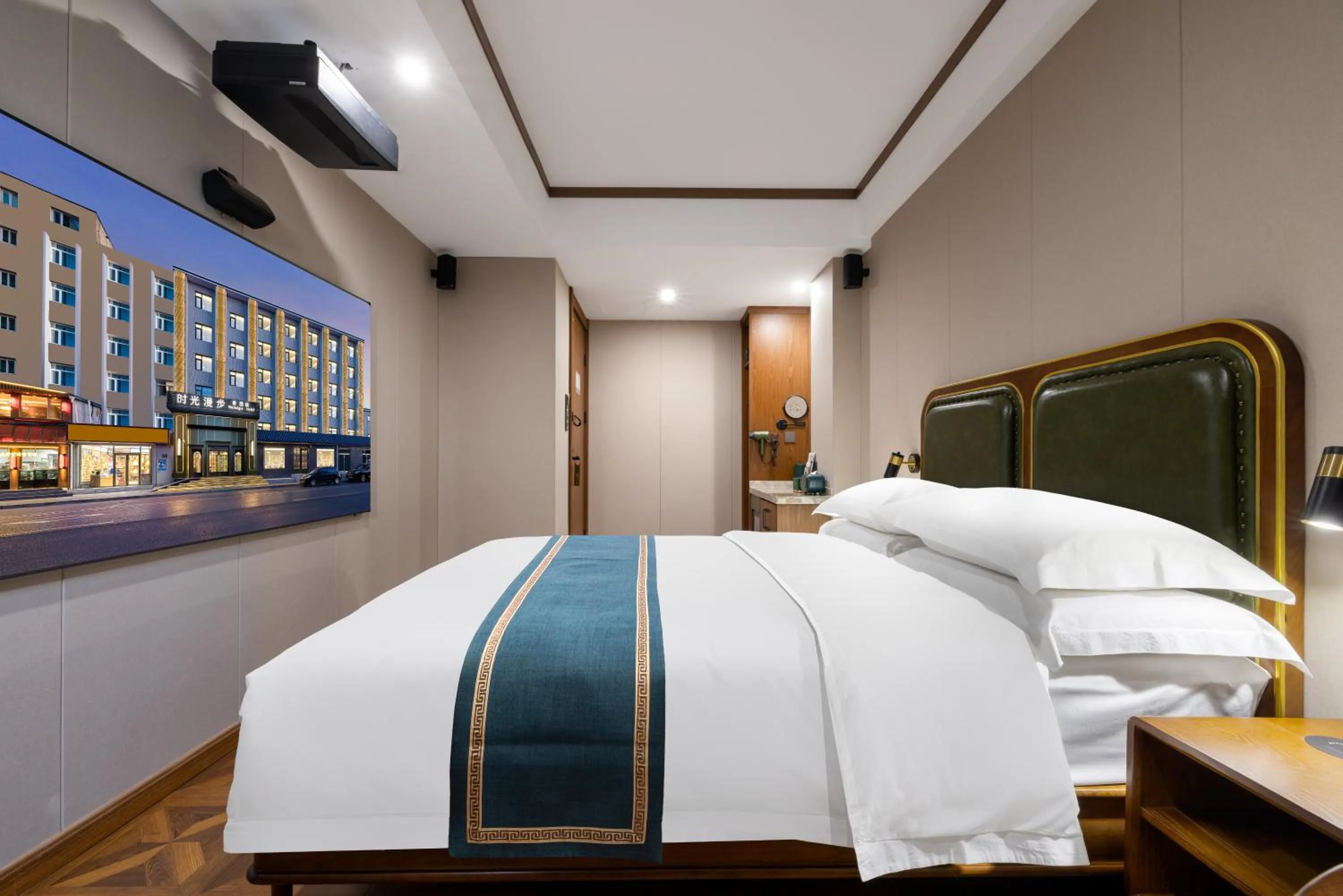 Photo of the whole room, Bed in Nostalgia S Hotel Beijing National Convention Center