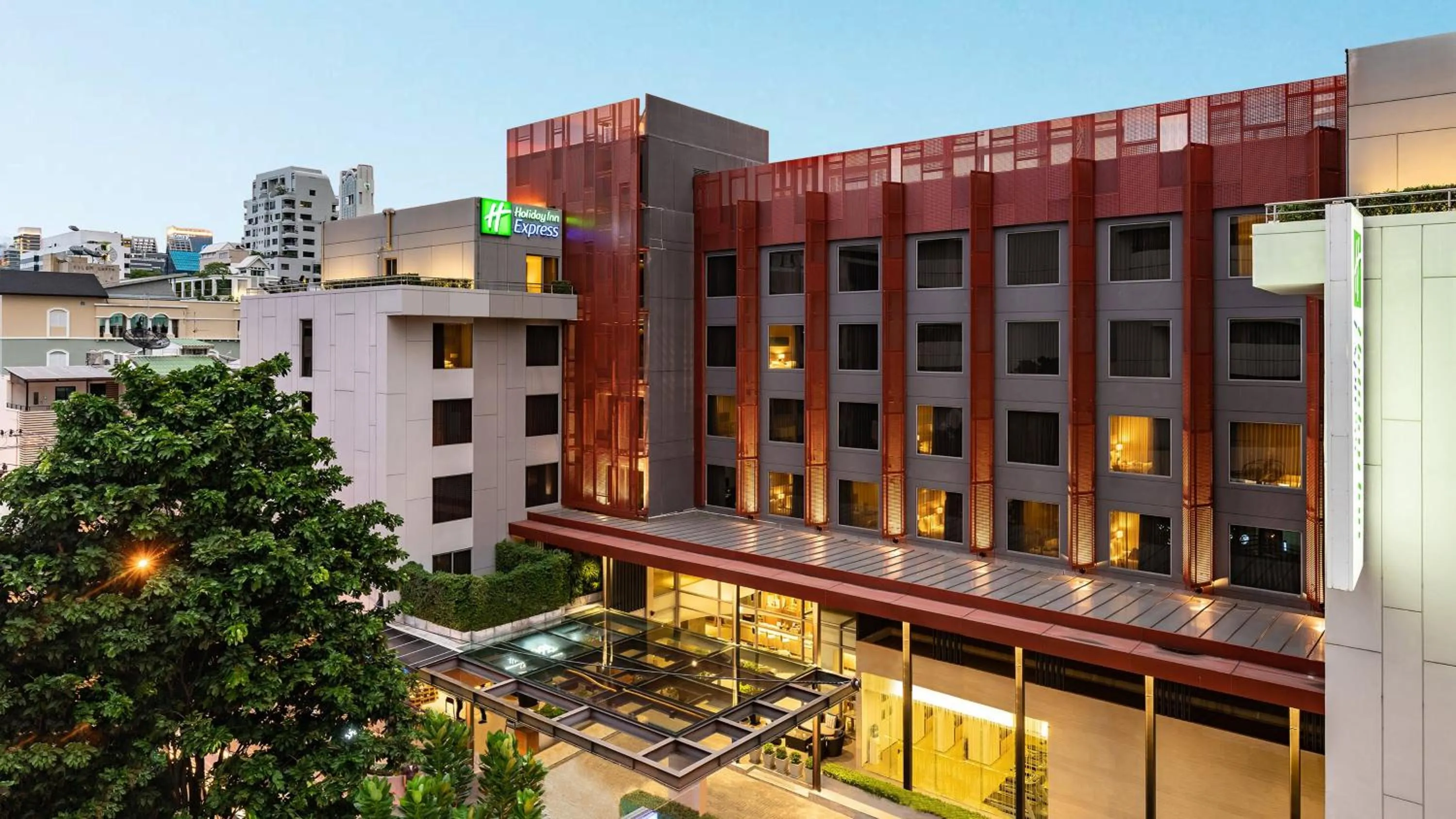 Property building in Holiday Inn Express Bangkok Sathorn by IHG