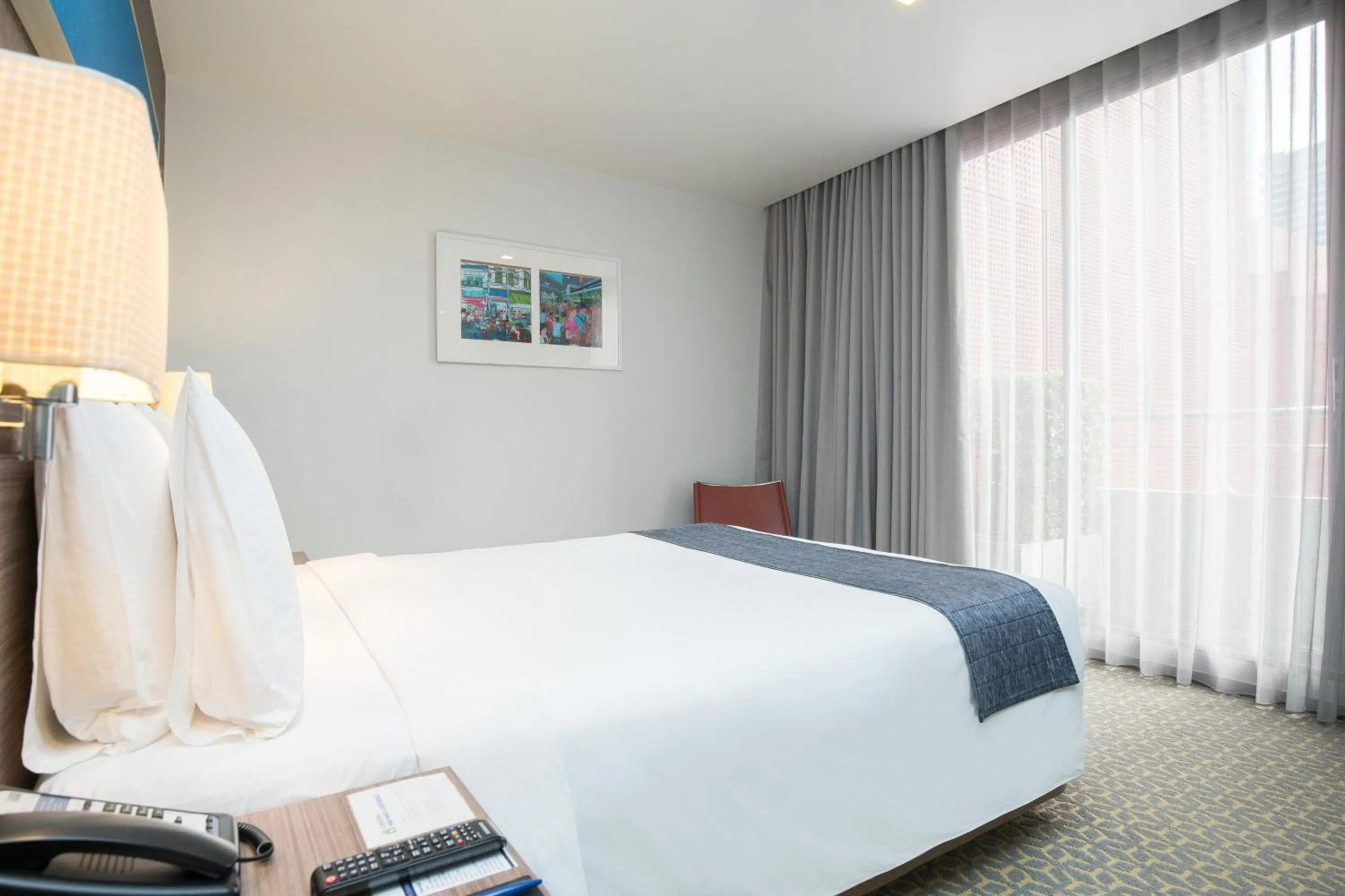 Bedroom, Bed in Holiday Inn Express Bangkok Sathorn by IHG