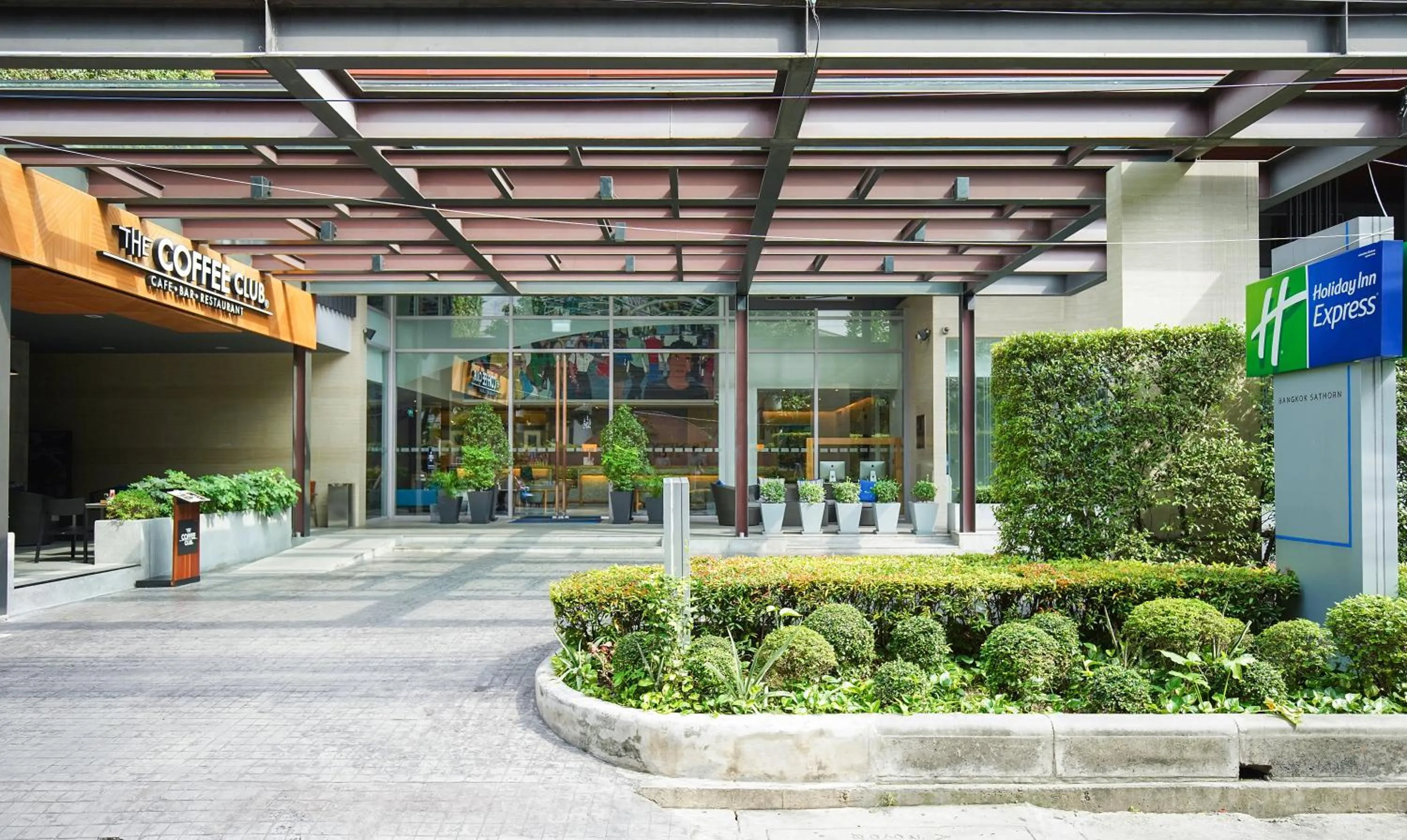 Property building in Holiday Inn Express Bangkok Sathorn by IHG