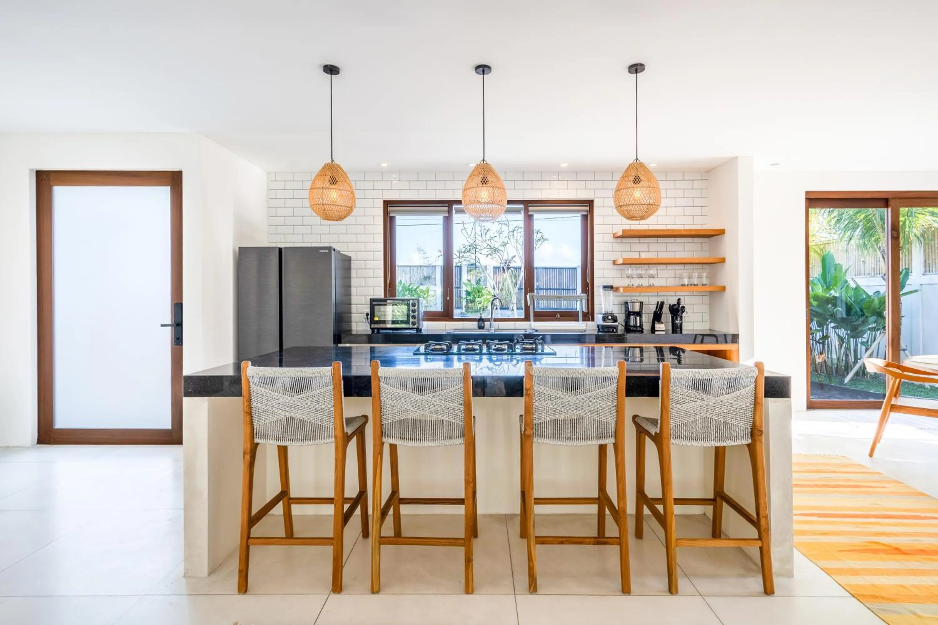 Kitchen or kitchenette in Beefy Dragon Villa by Betterplace