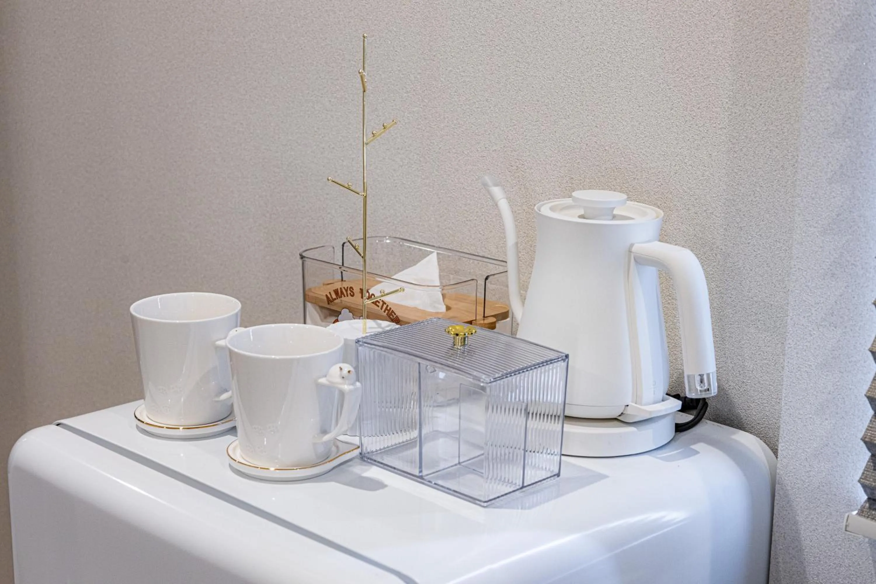 Coffee/tea facilities in Inn The Omotesando