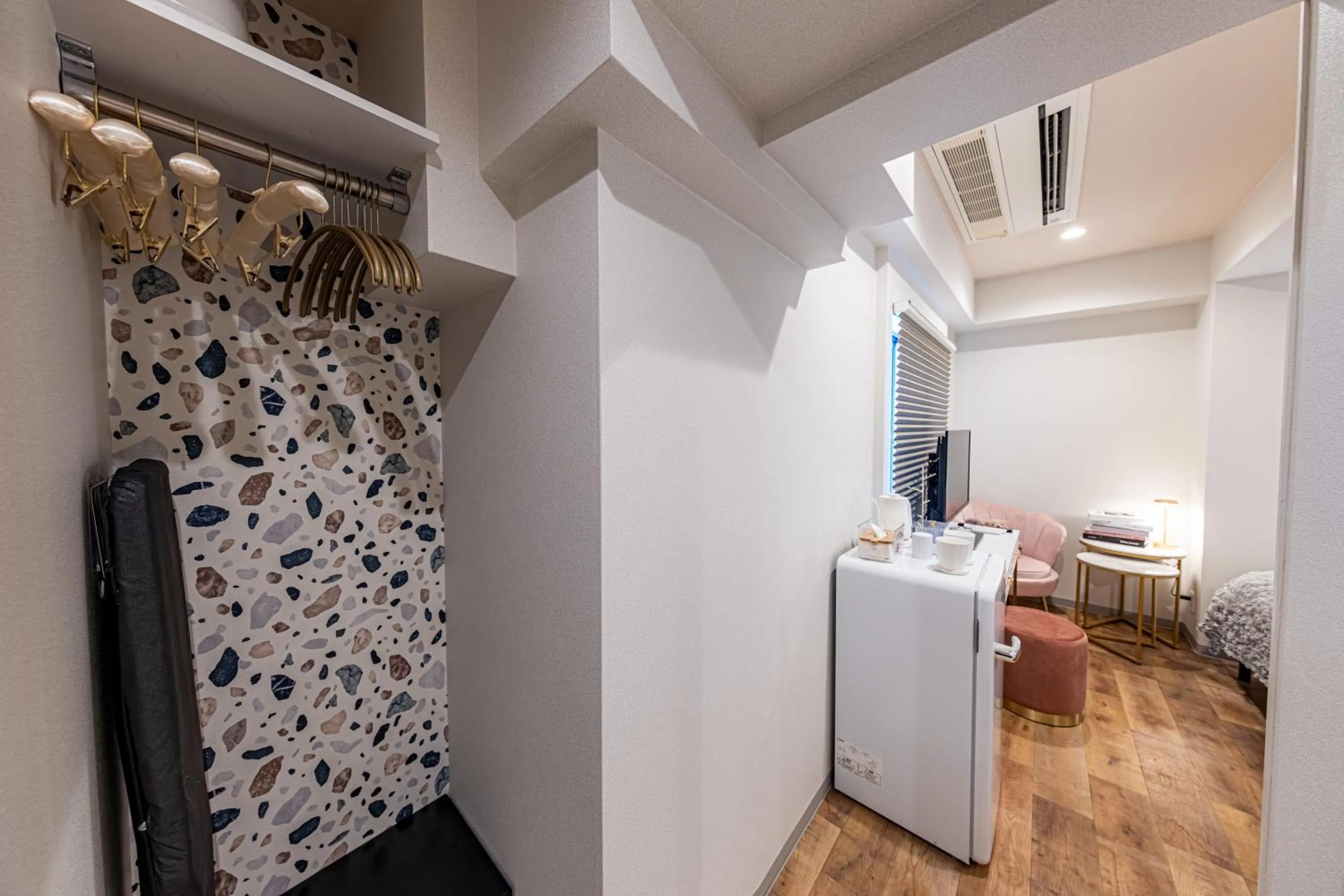 wardrobe in Inn The Omotesando