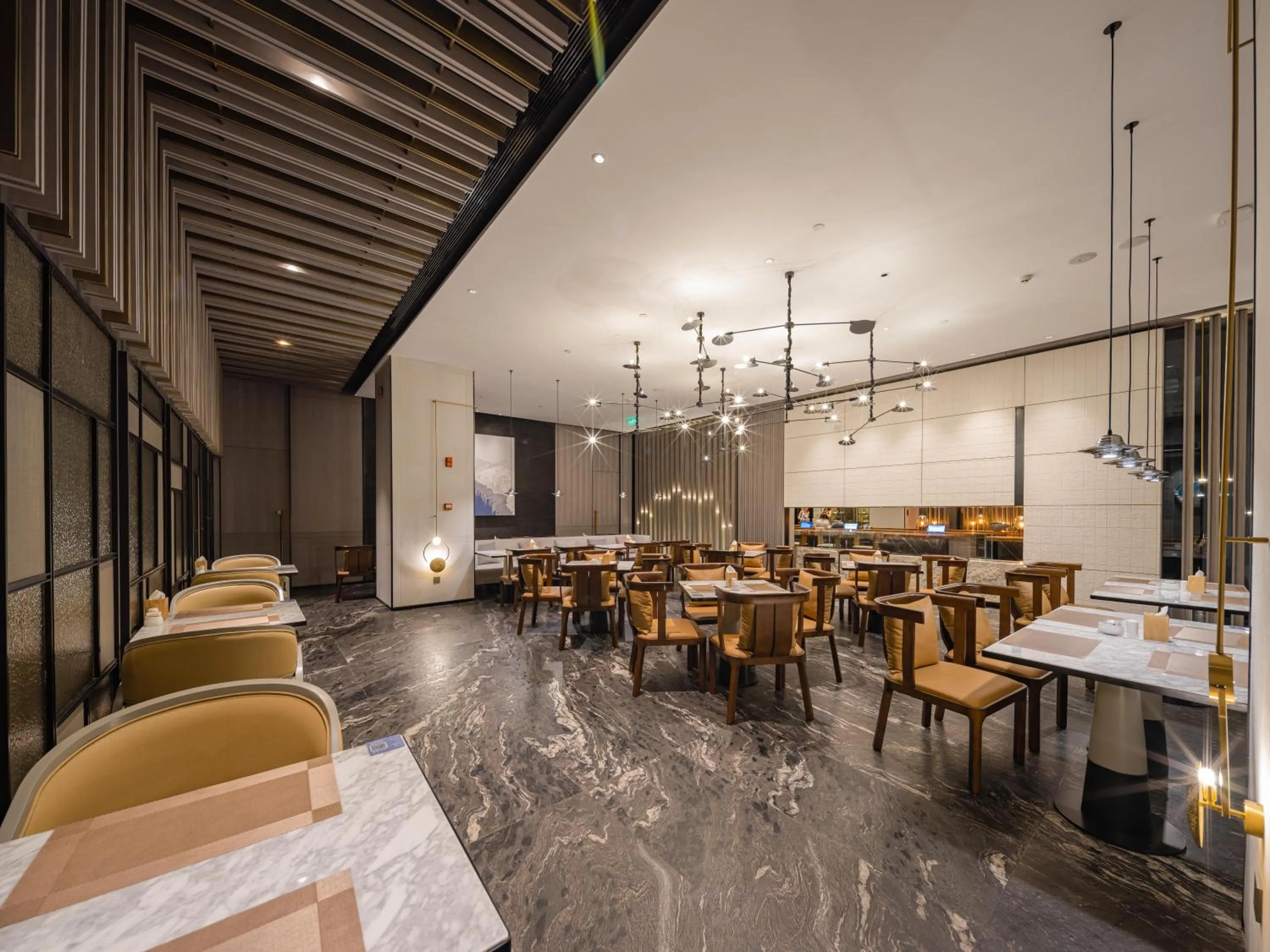 Restaurant/places to eat in Yunheyebo Hotel - South Gate of Bell and Drum Tower