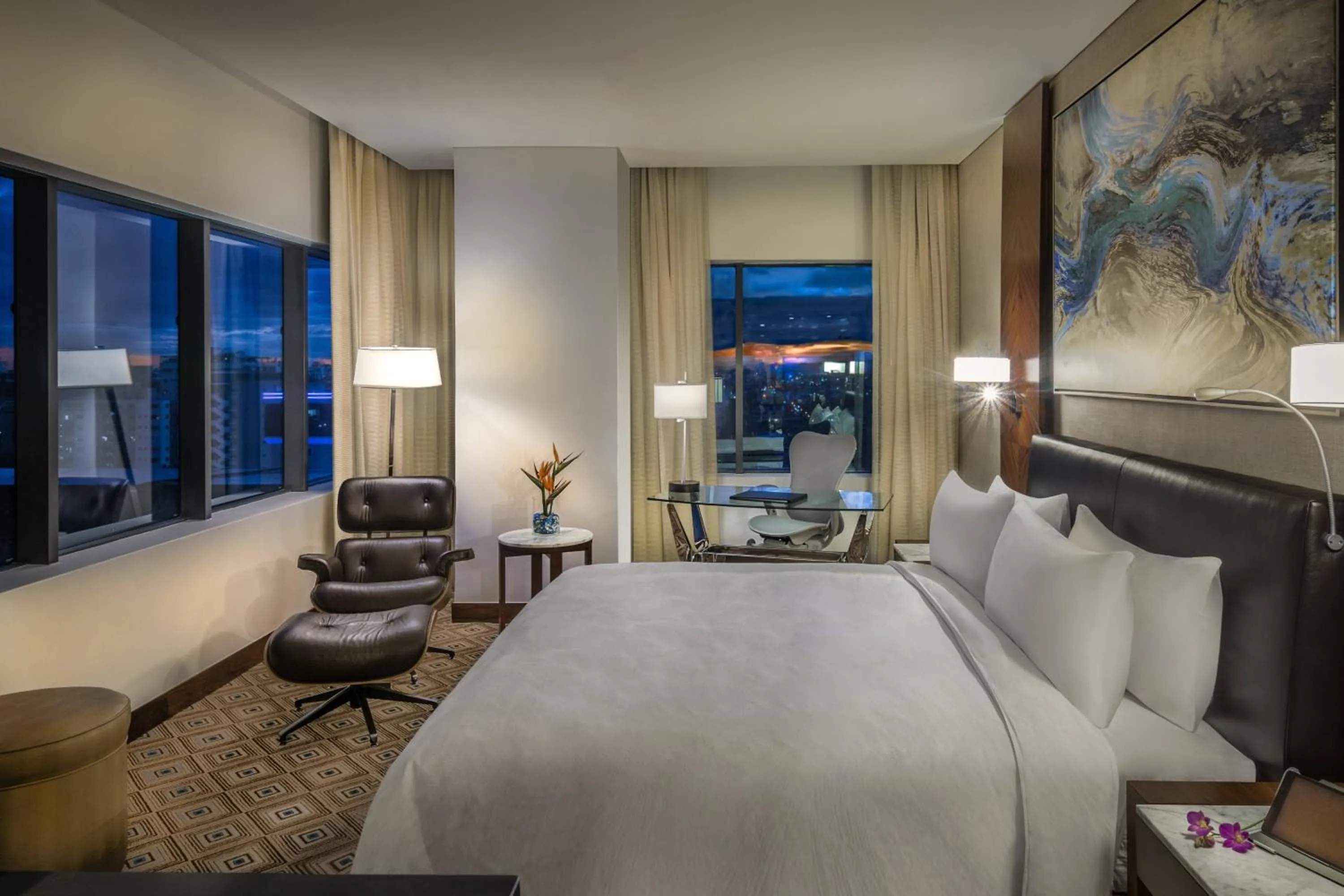 Photo of the whole room, Bed in JW Marriott Hotel Santo Domingo