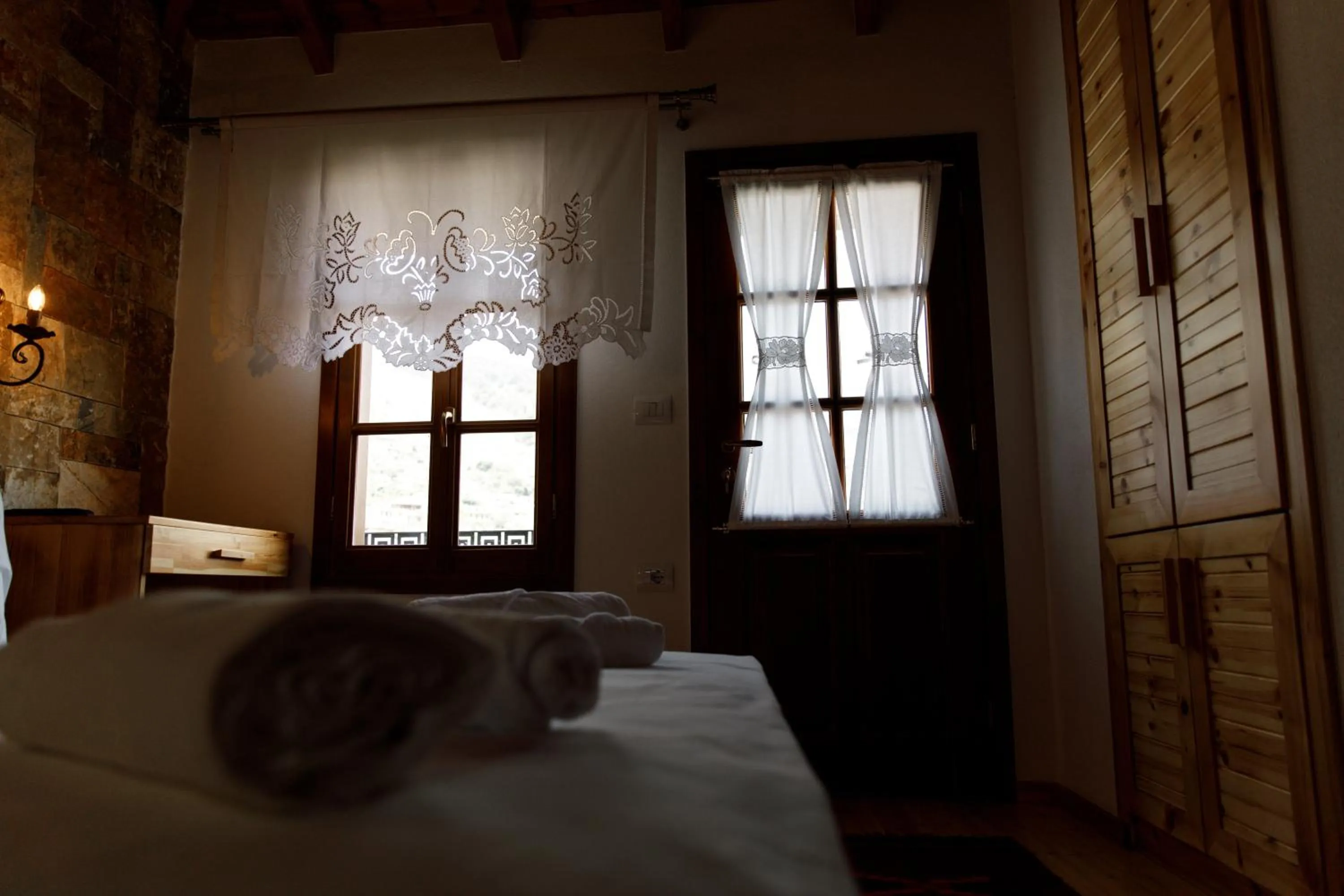 Bed in Hotel Sarajet 1821